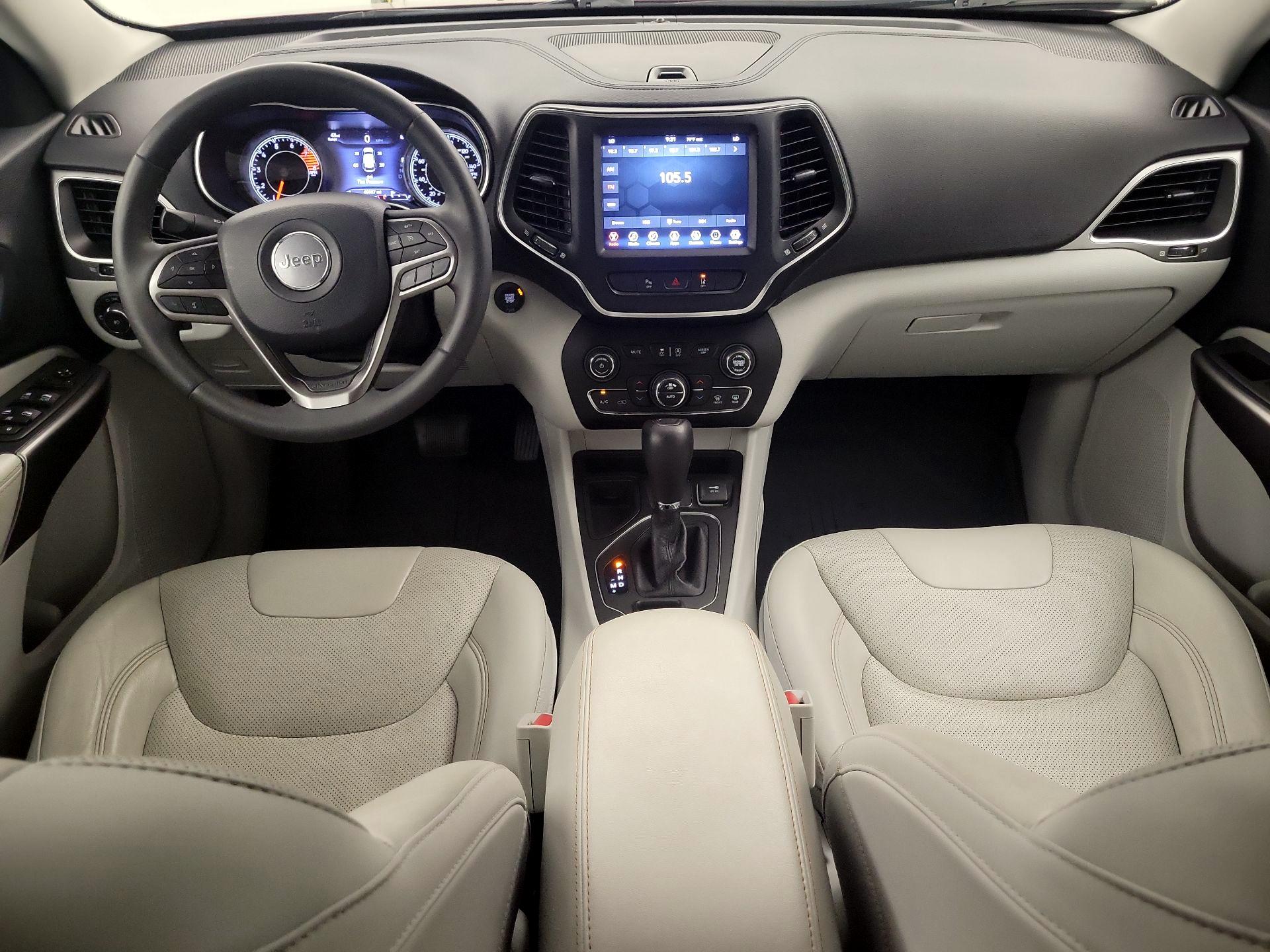 Thumbnail: 2021 Jeep Cherokee - 9