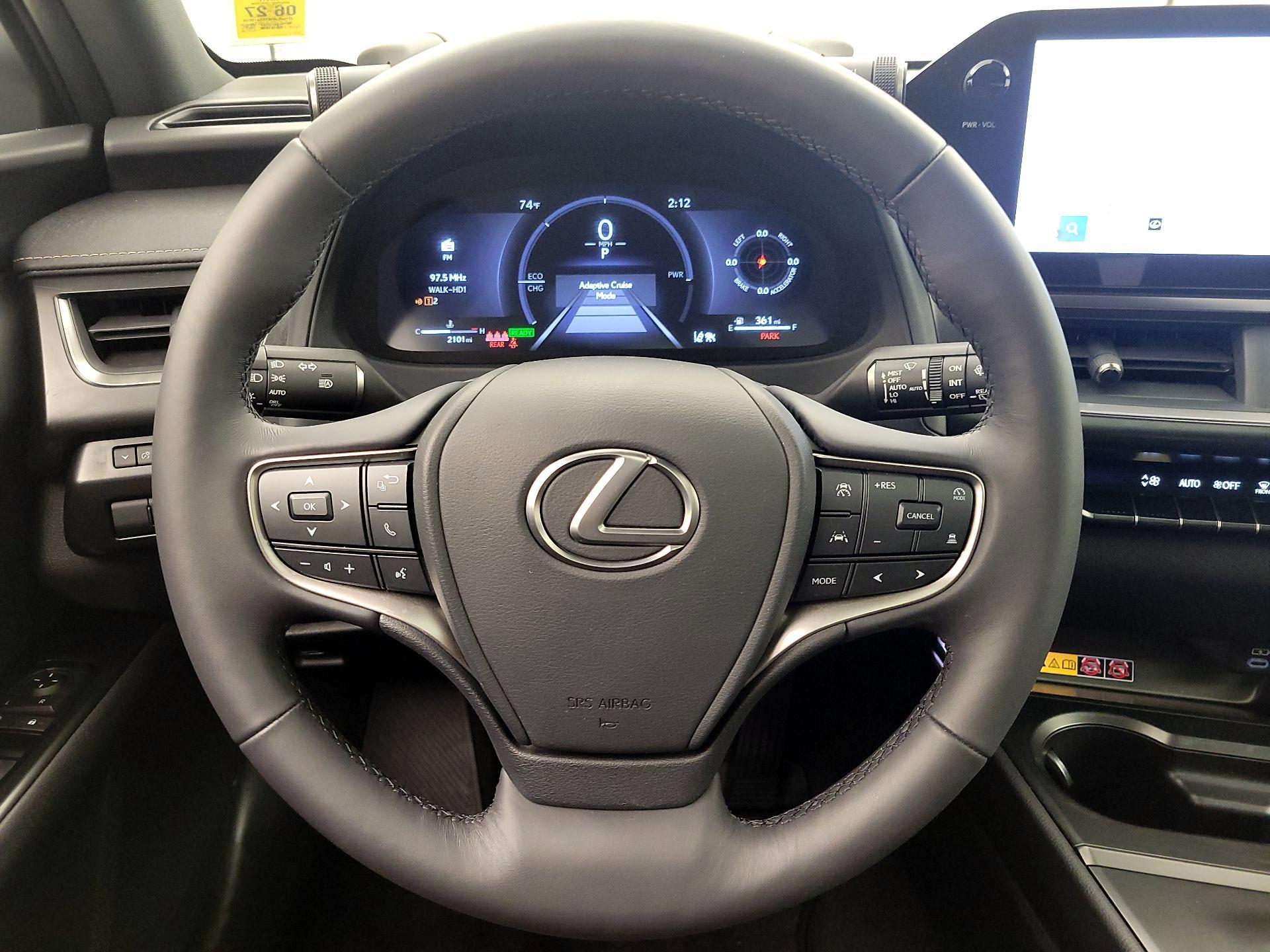 Thumbnail: 2026 Lexus UX - 10