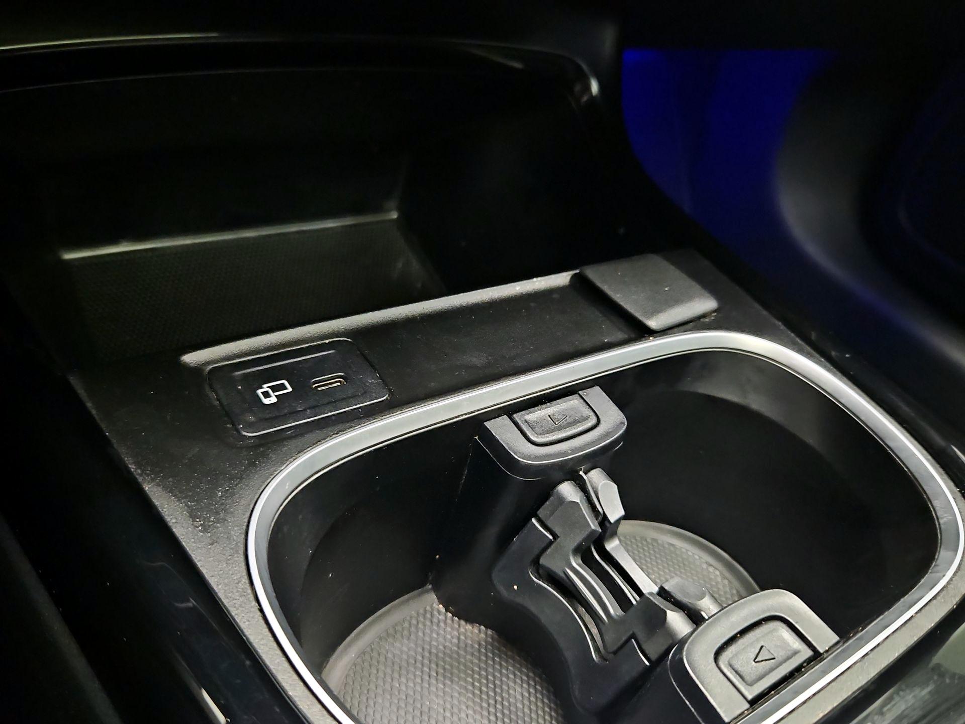 Thumbnail: 2023 Mercedes-Benz CLA - 18