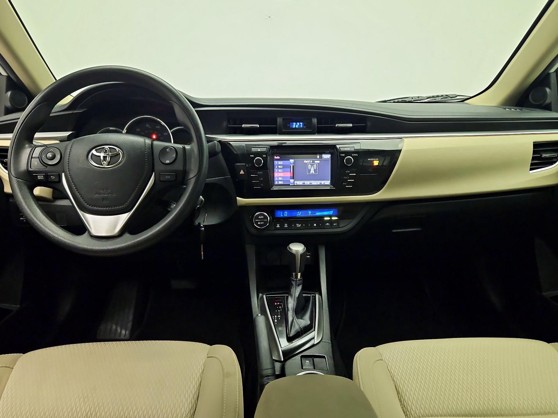 Thumbnail: 2014 Toyota Corolla - 9