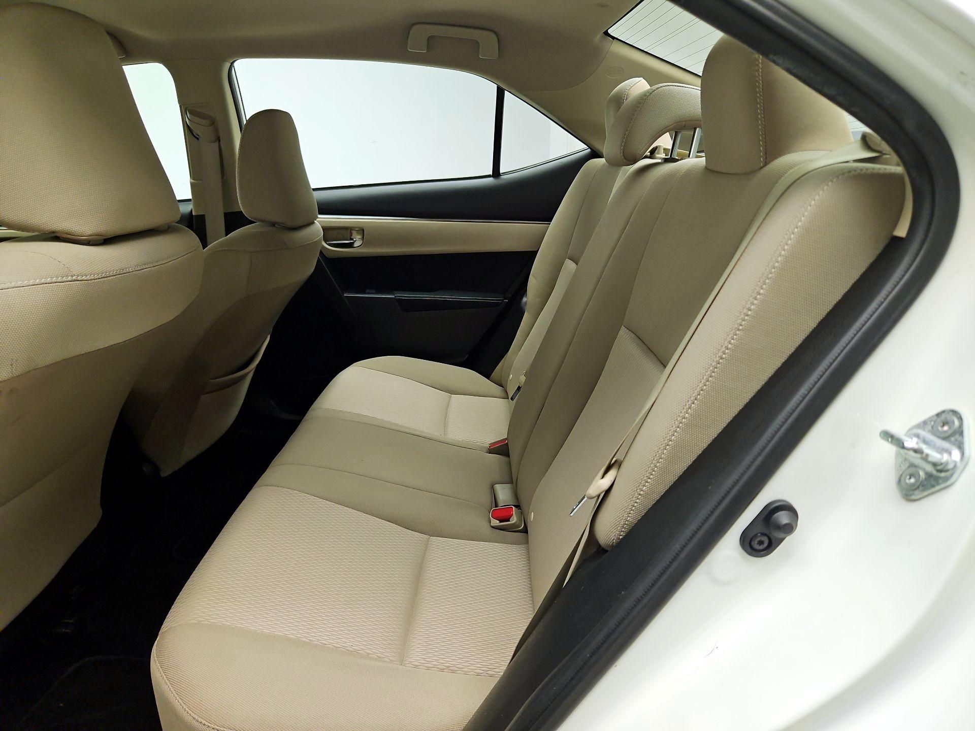 Thumbnail: 2014 Toyota Corolla - 19