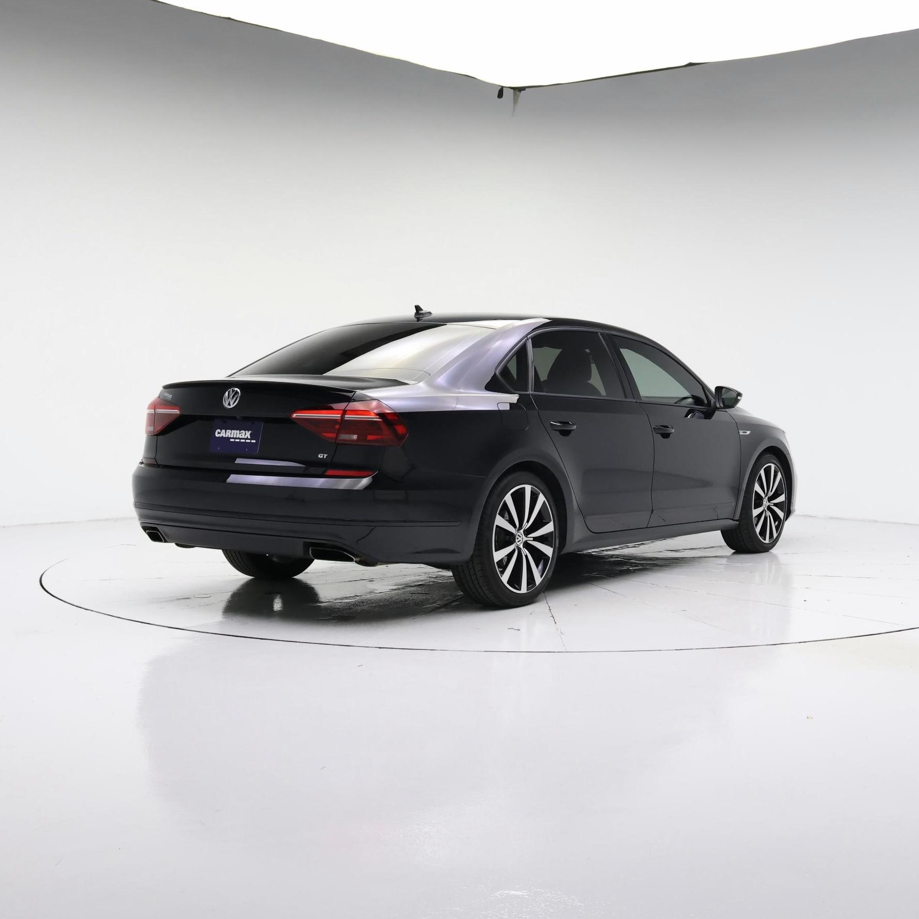 Thumbnail: 2018 Volkswagen Passat - 8