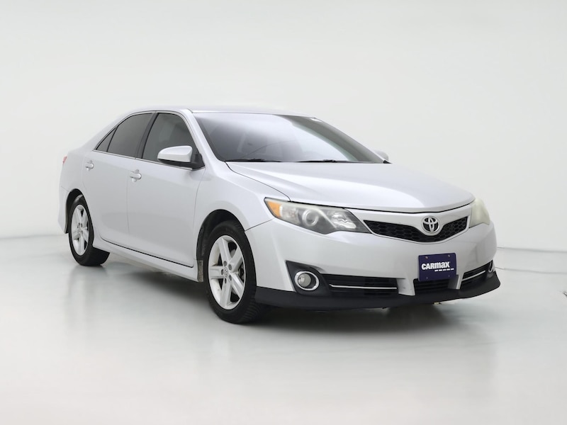 2014 Toyota Camry SE -
                  Littleton, CO
