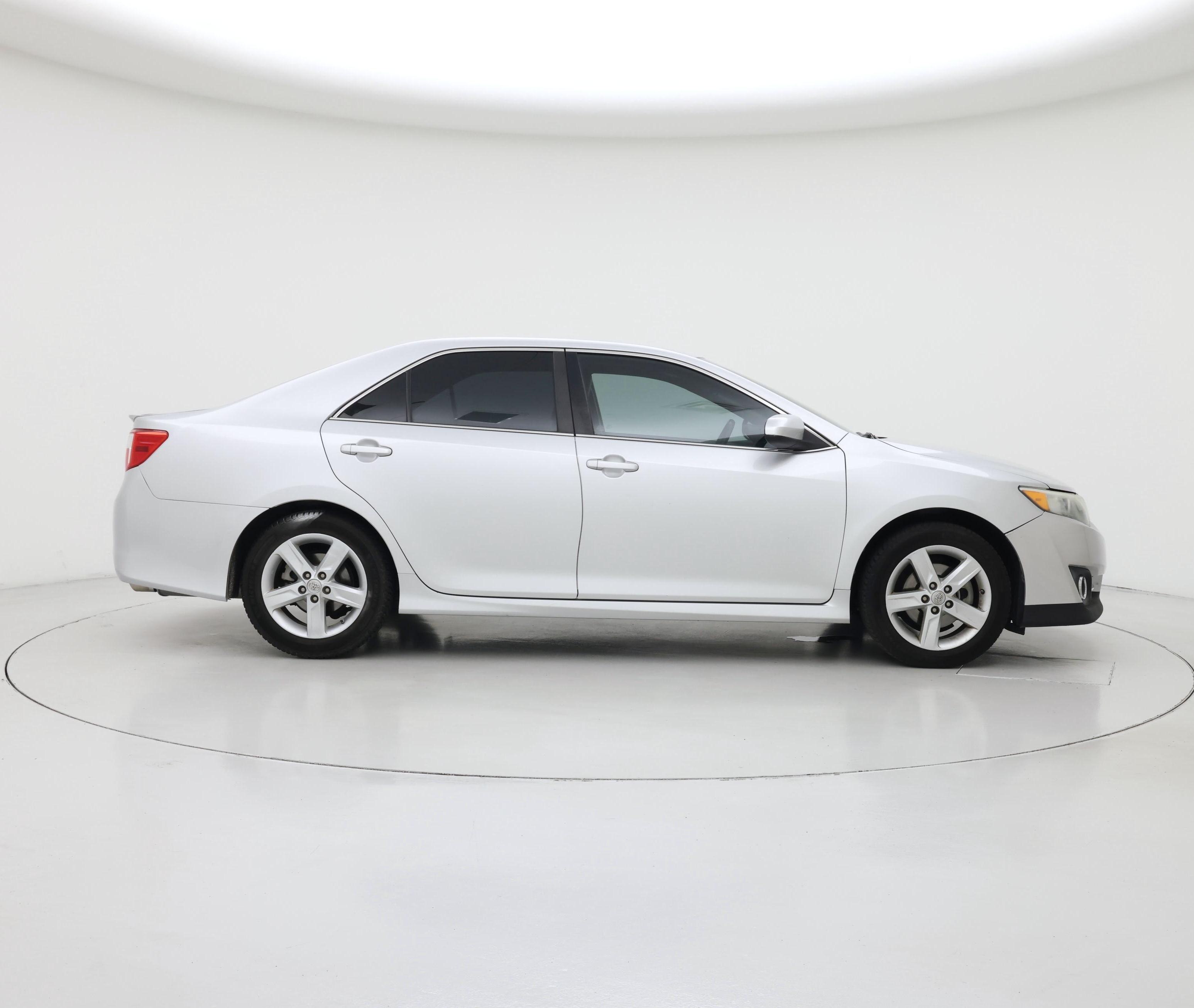 Thumbnail: 2014 Toyota Camry - 7