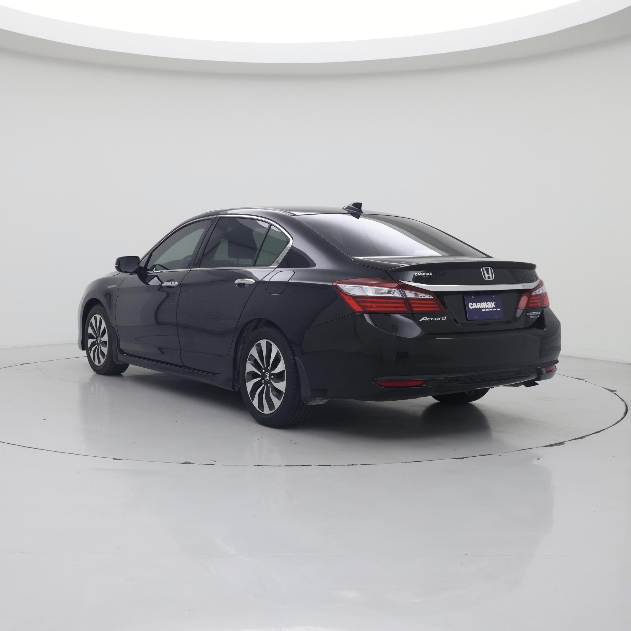 Thumbnail: 2017 Honda Accord - 2