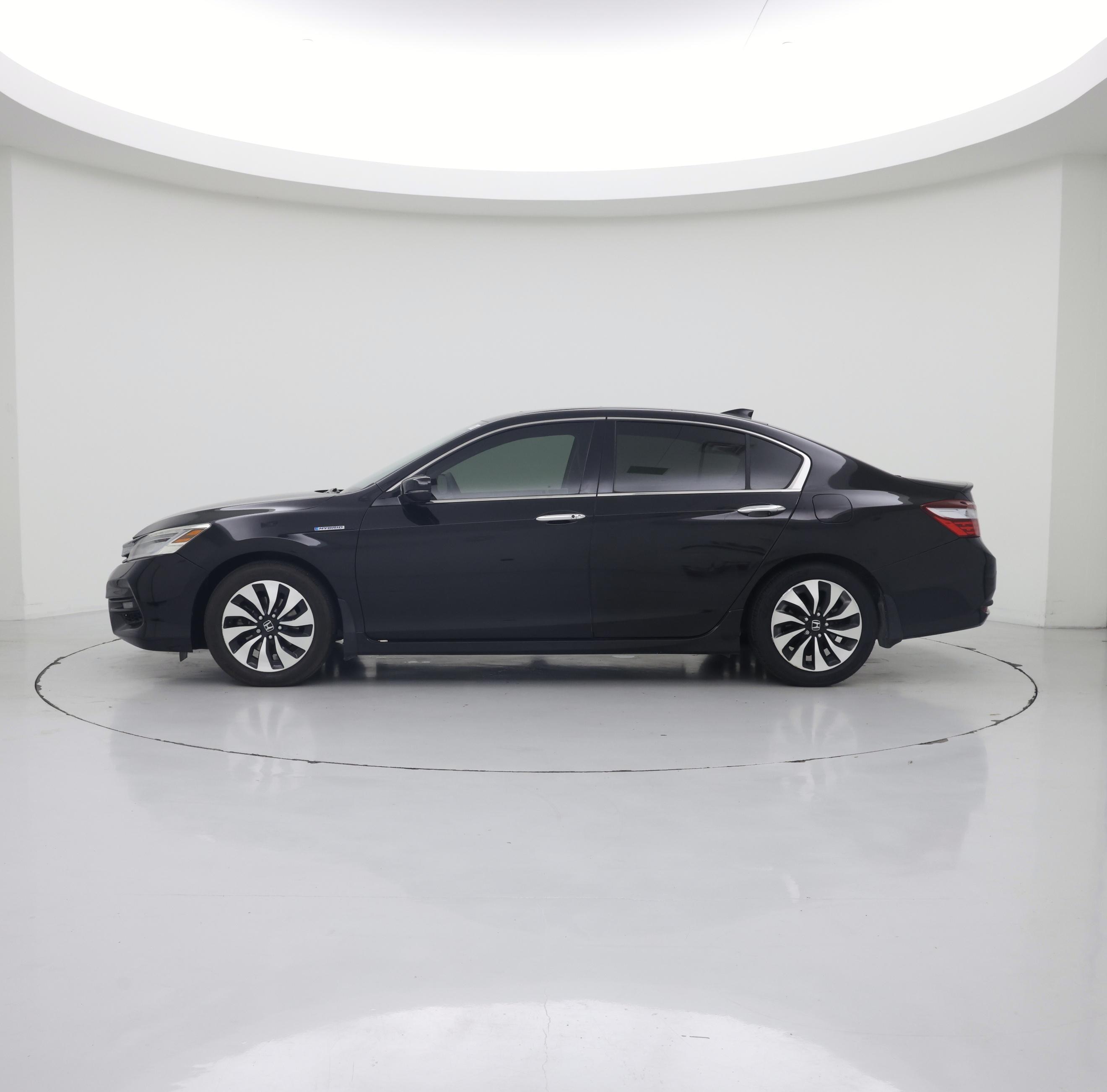 Thumbnail: 2017 Honda Accord - 3