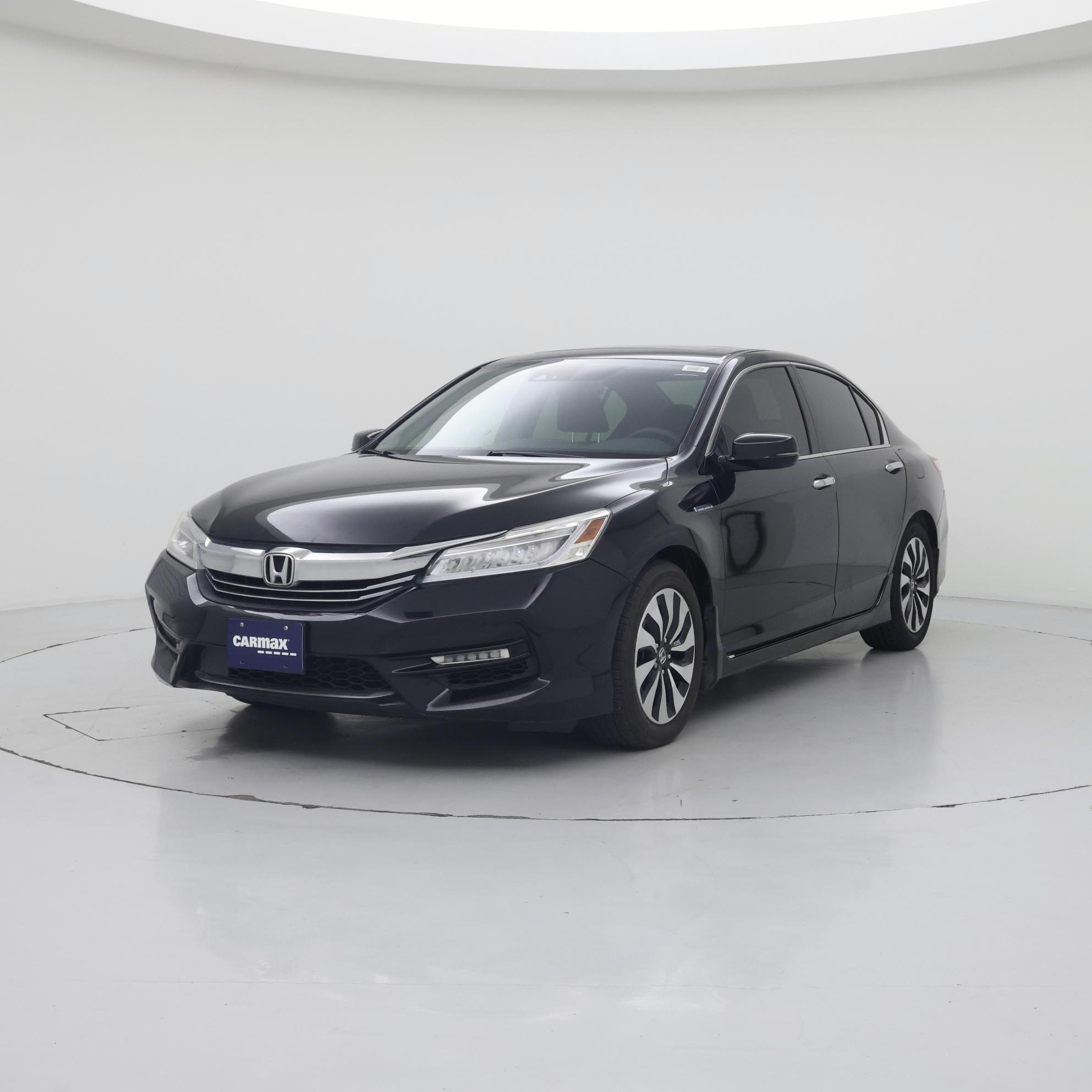 Thumbnail: 2017 Honda Accord - 4
