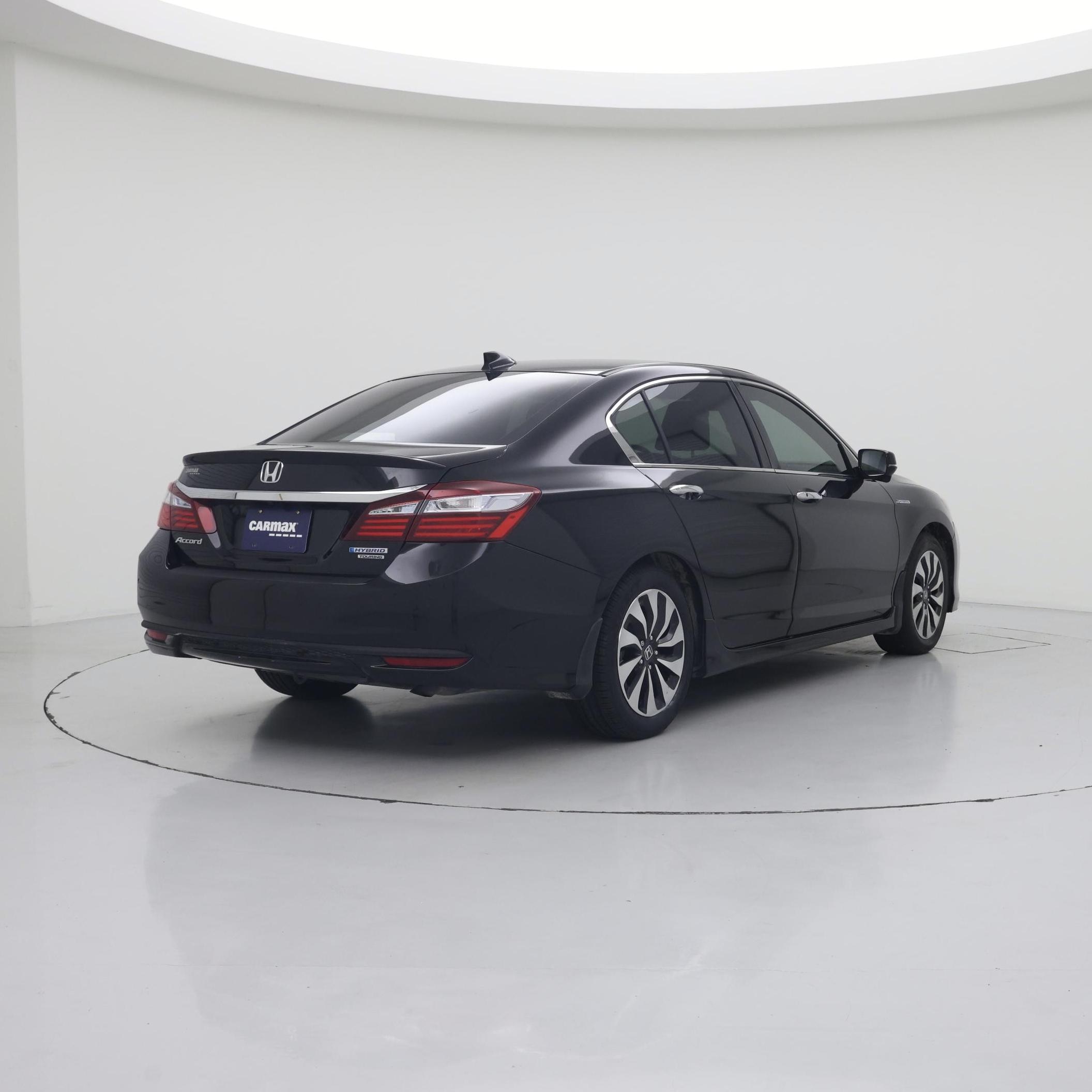 Thumbnail: 2017 Honda Accord - 8