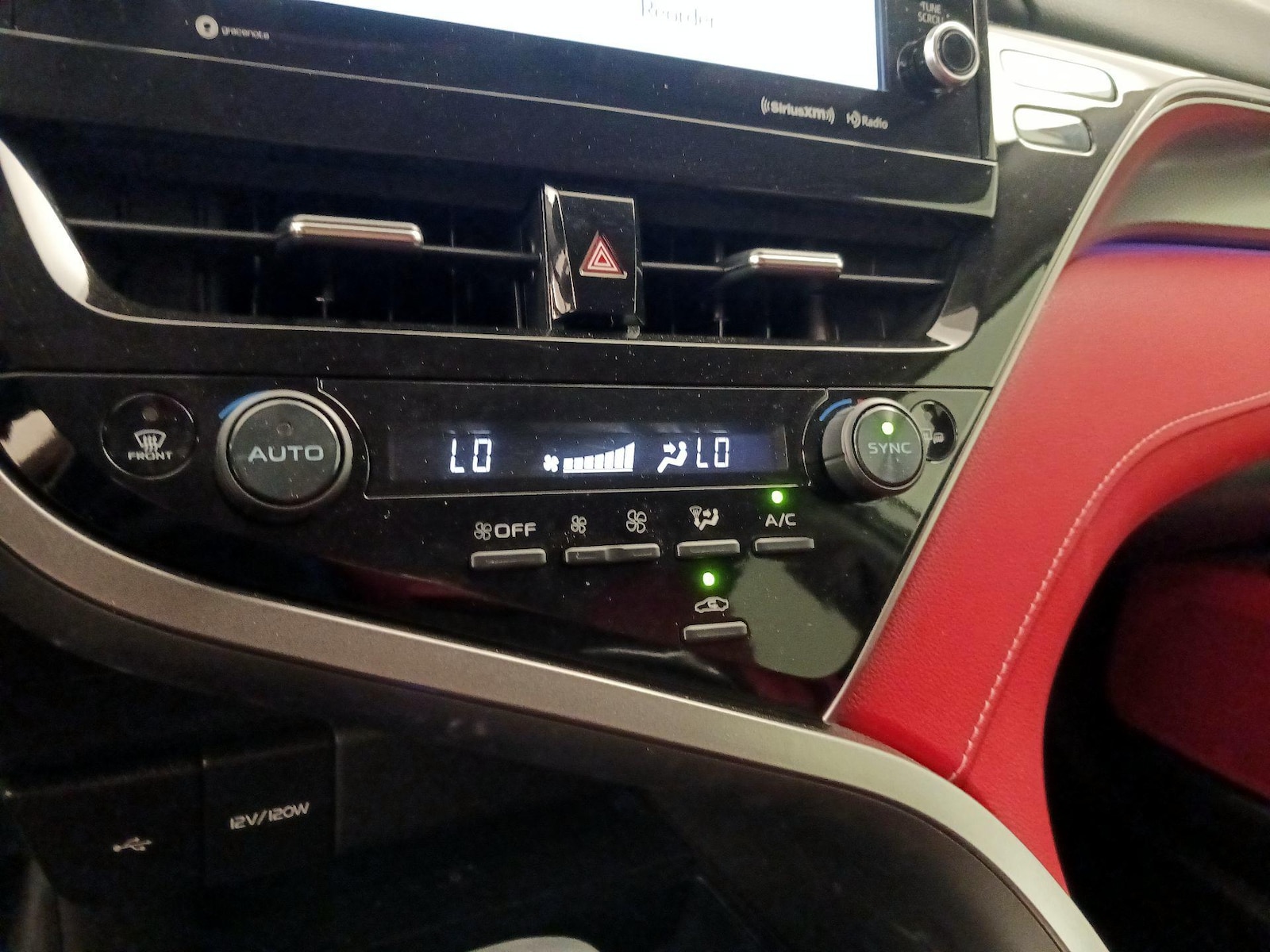 2023 Toyota Camry XSE - Photo 17