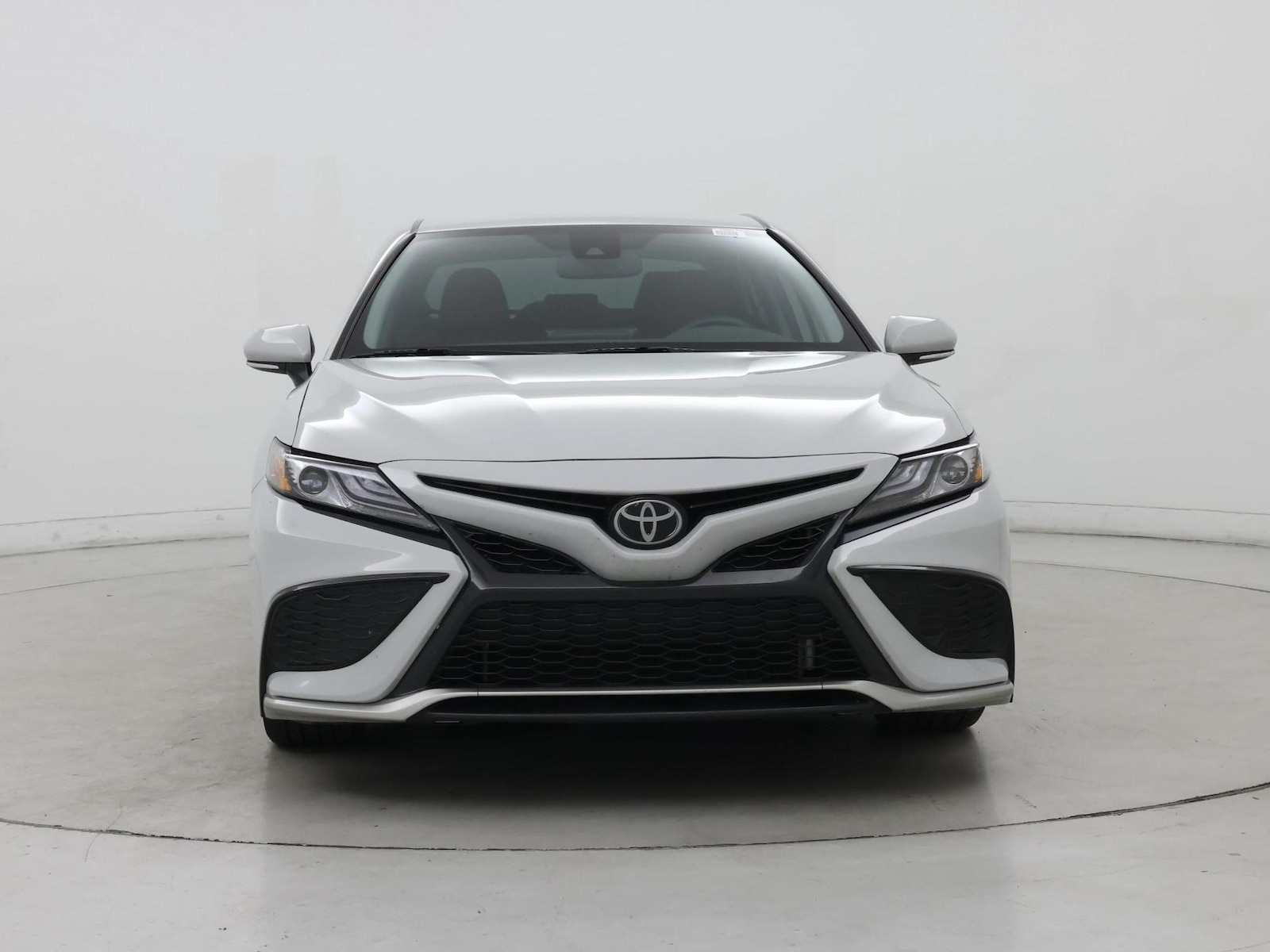 2023 Toyota Camry XSE - Photo 6