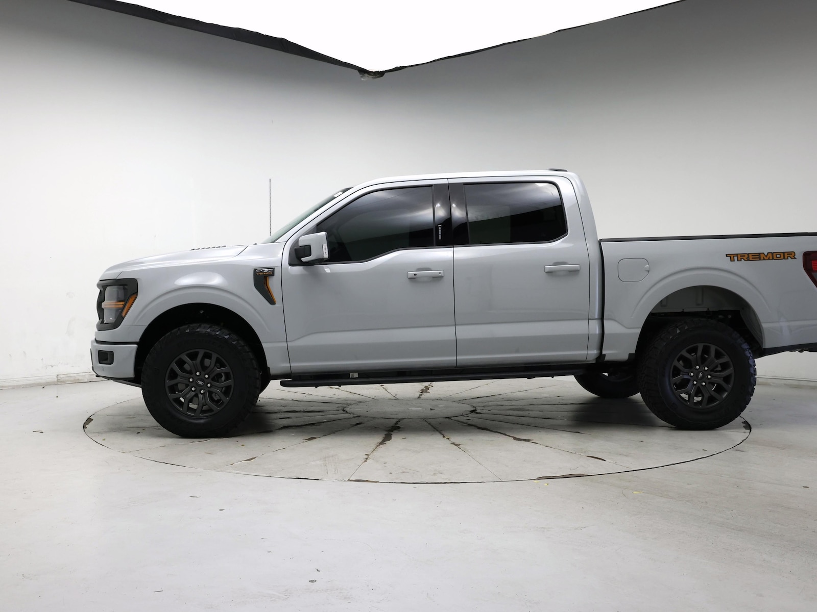 2026 Ford F-150 Tremor - Photo 4