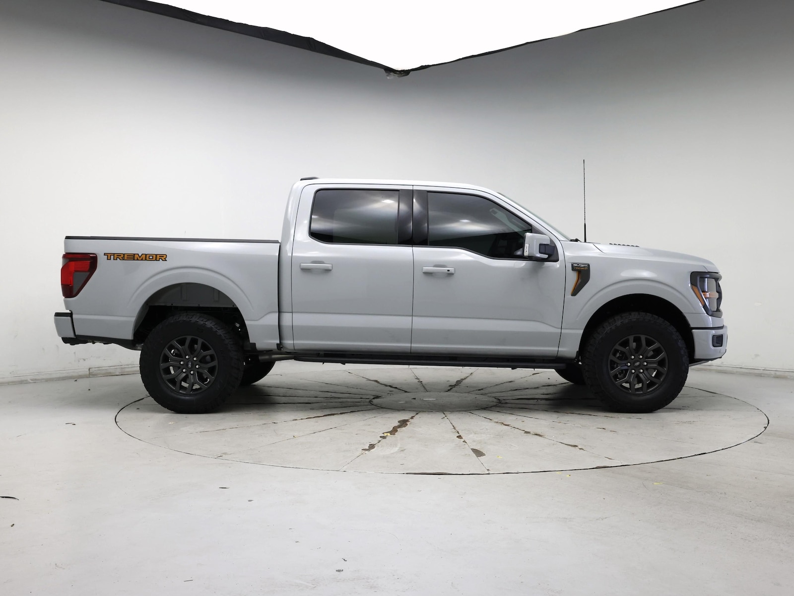 2026 Ford F-150 Tremor - Photo 8