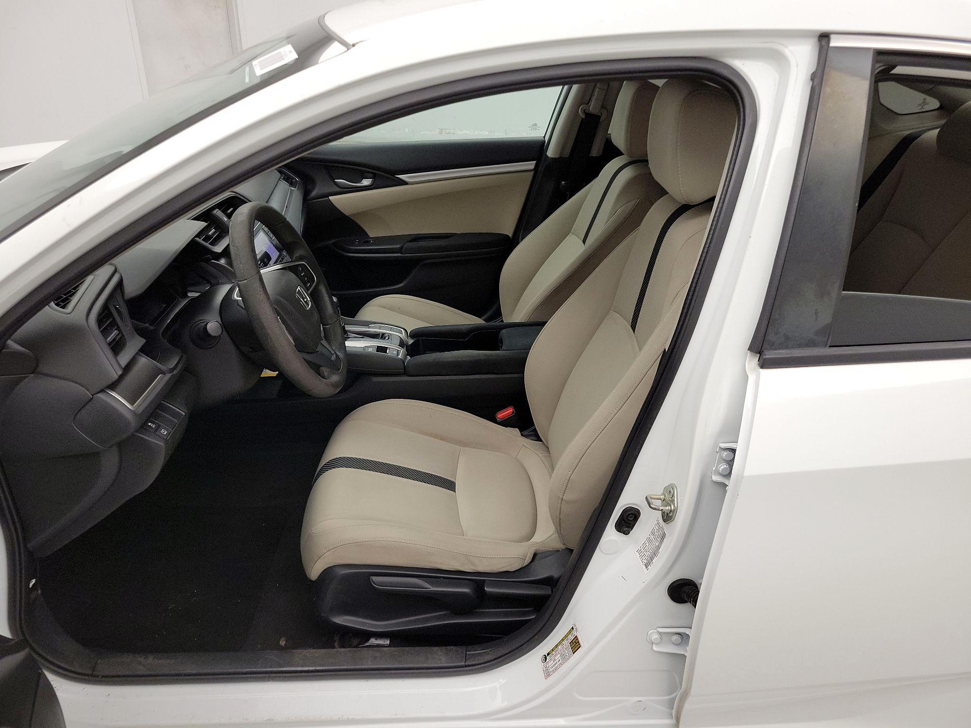 Thumbnail: 2016 Honda Civic - 11