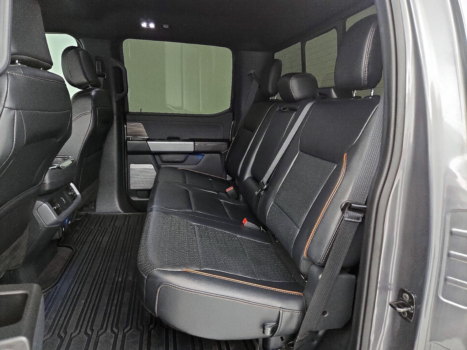 2024 Ford F-150 Lariat - Photo 19