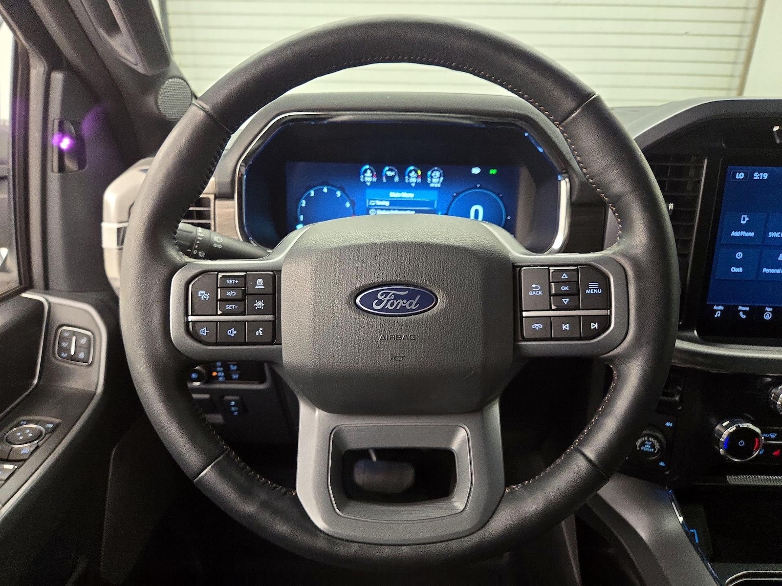 2024 Ford F-150 Lariat - Photo 9