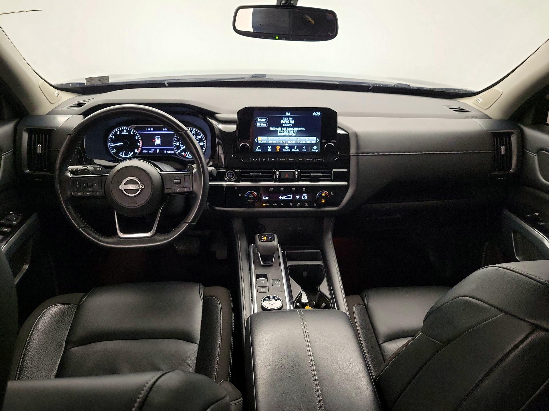 Thumbnail: 2022 Nissan Pathfinder - 9