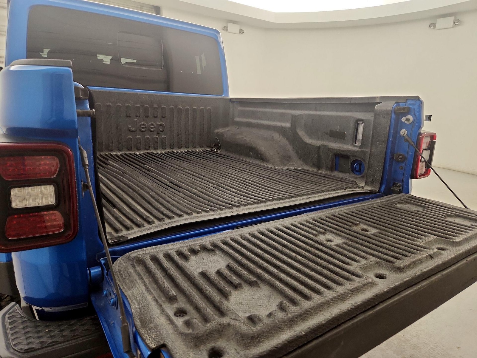 2021 Jeep Gladiator Mojave - Photo 21