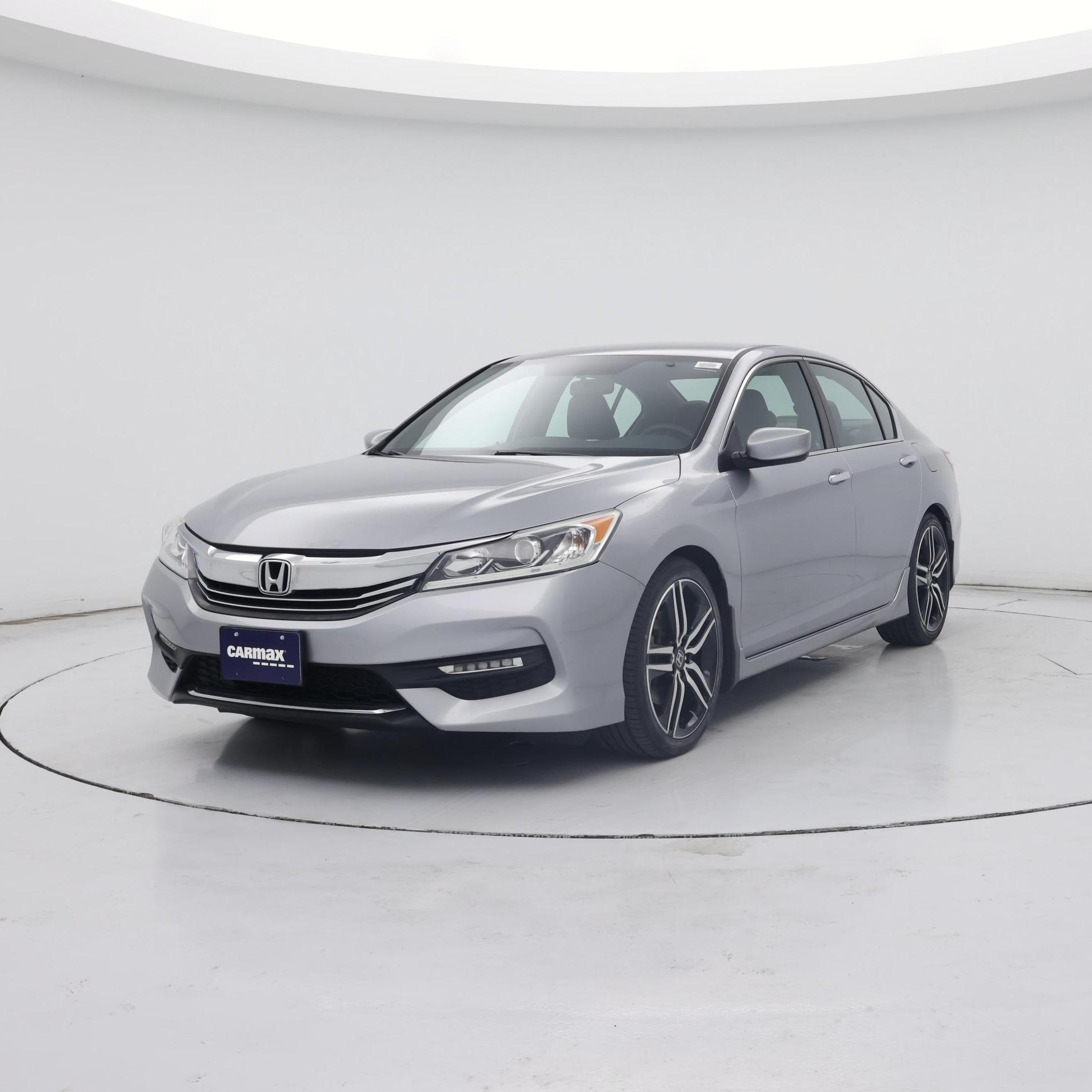 Thumbnail: 2017 Honda Accord - 4