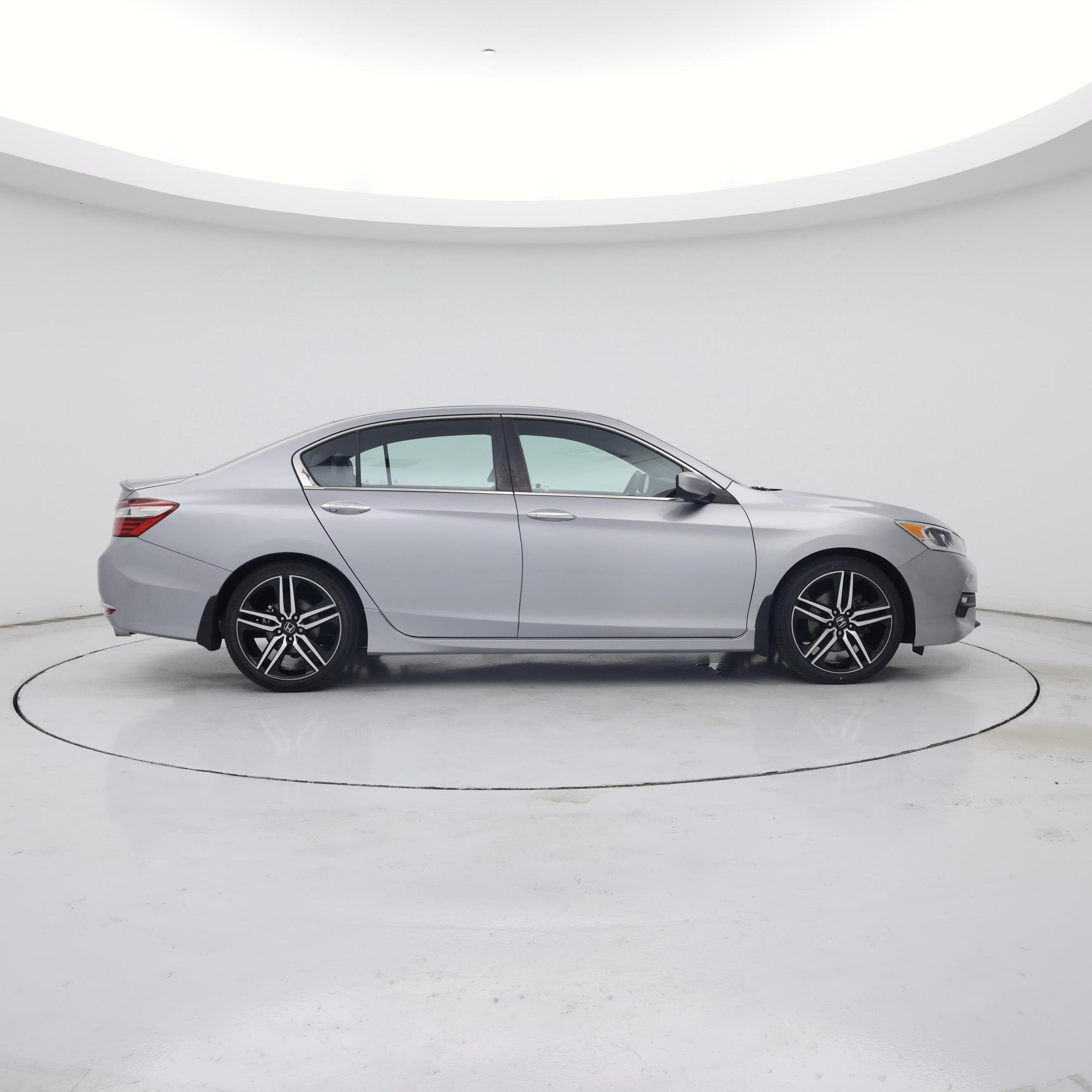 Thumbnail: 2017 Honda Accord - 7