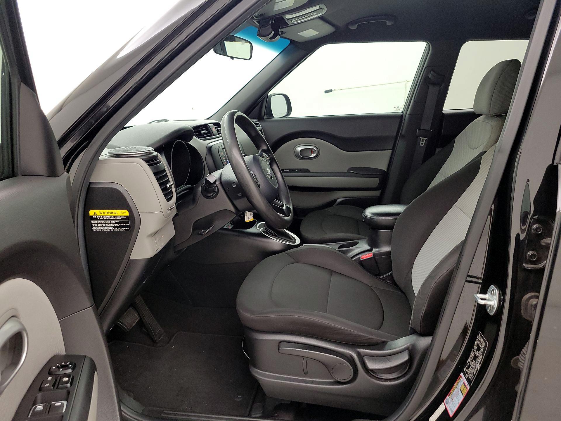 Thumbnail: 2018 Kia Soul - 11