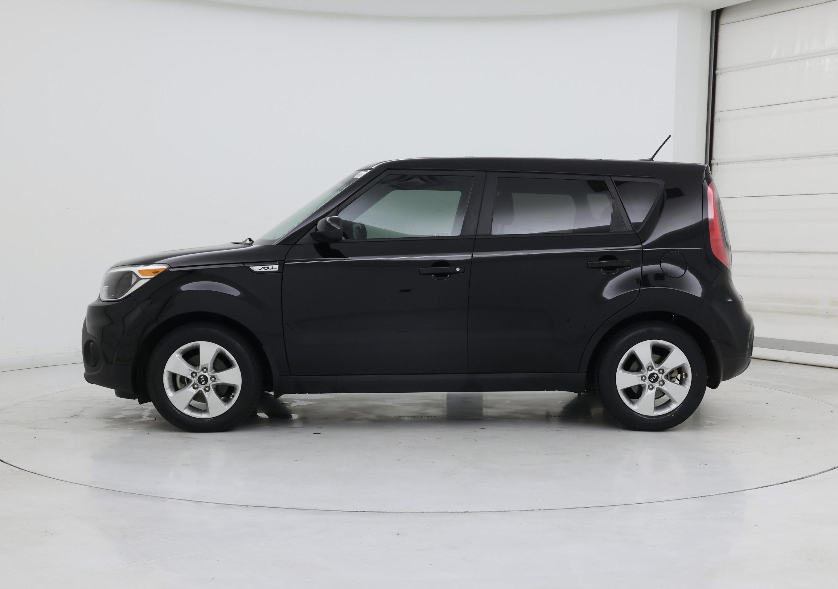 Thumbnail: 2018 Kia Soul - 3
