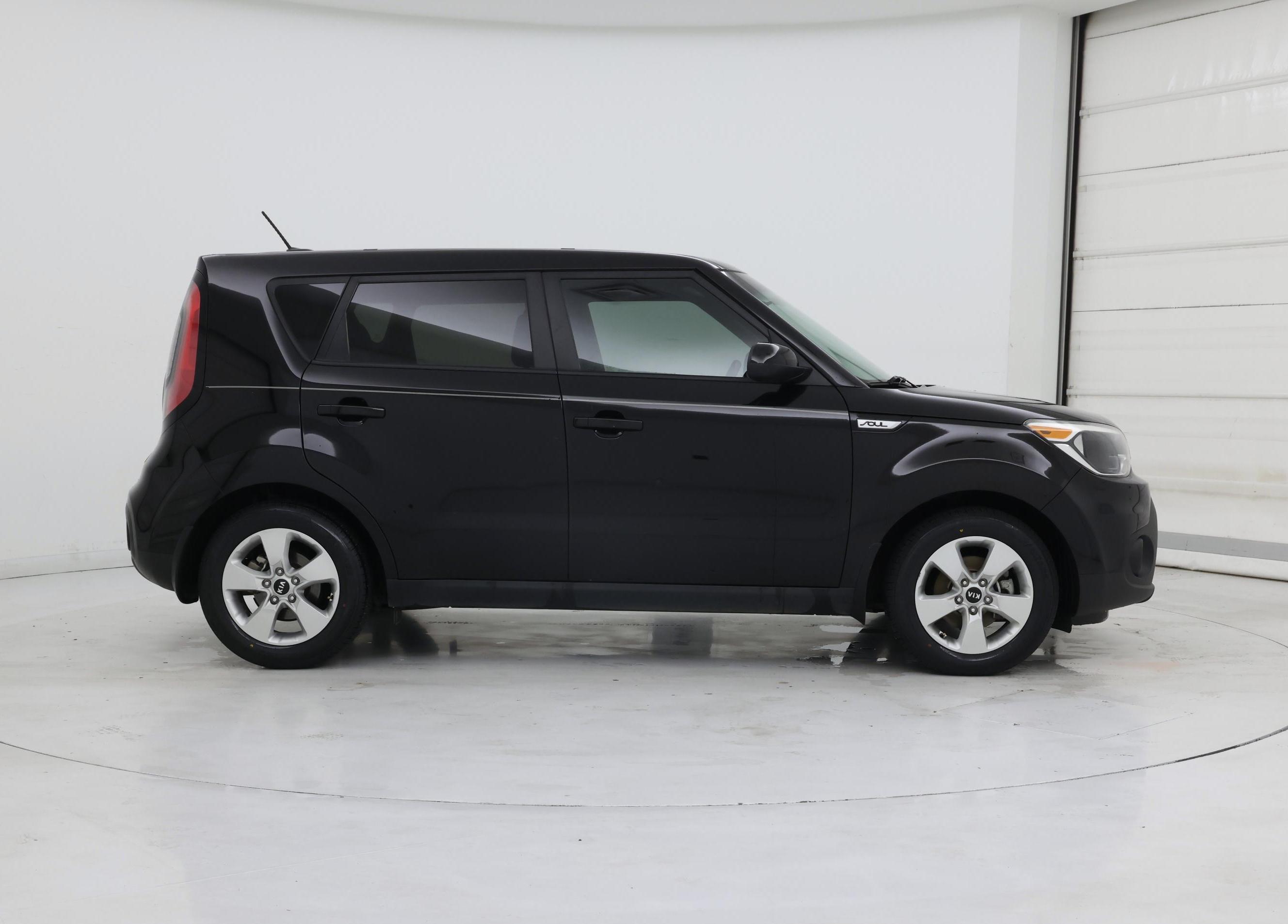 Thumbnail: 2018 Kia Soul - 7