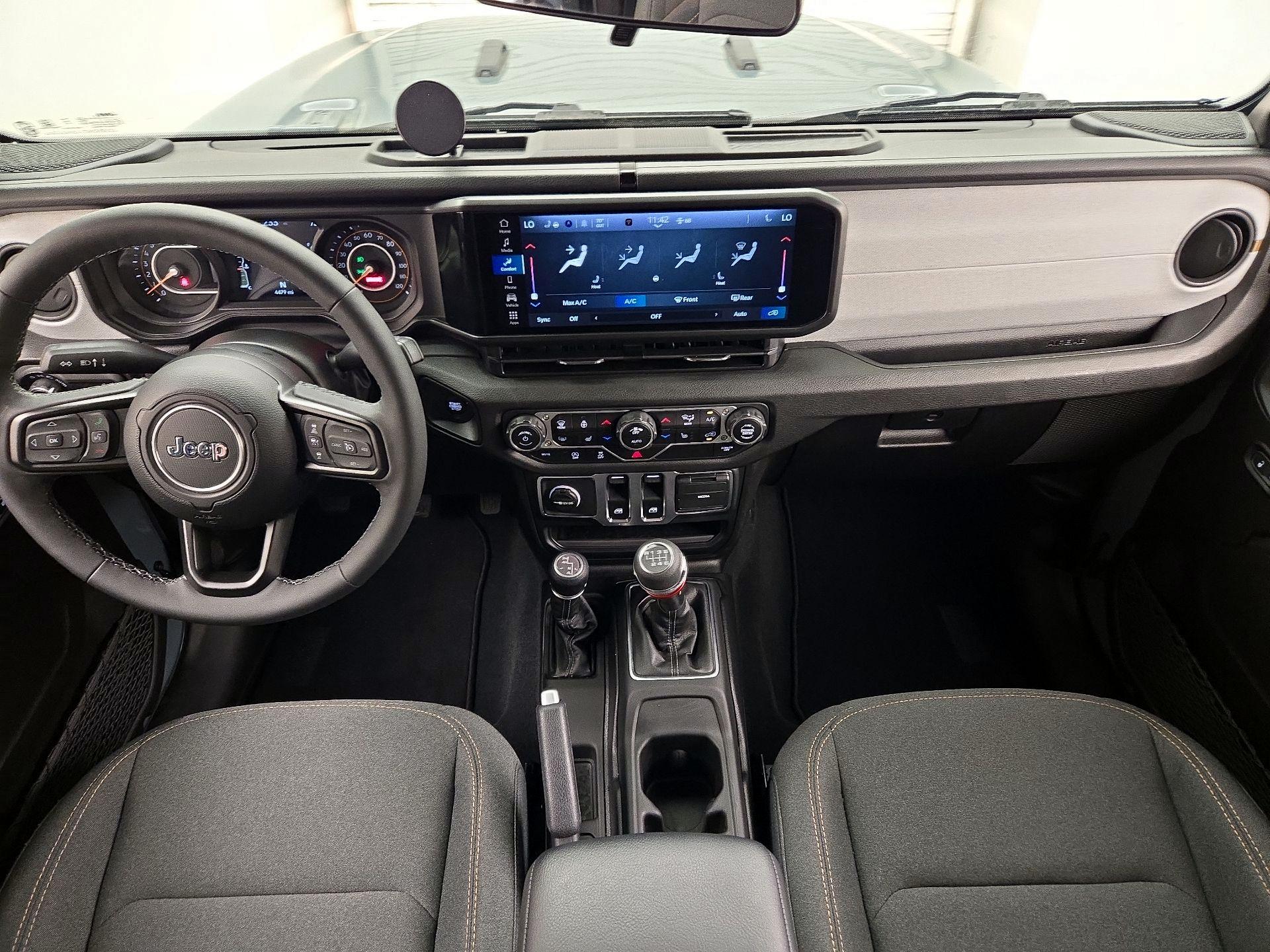 Thumbnail: 2025 Jeep Wrangler - 9