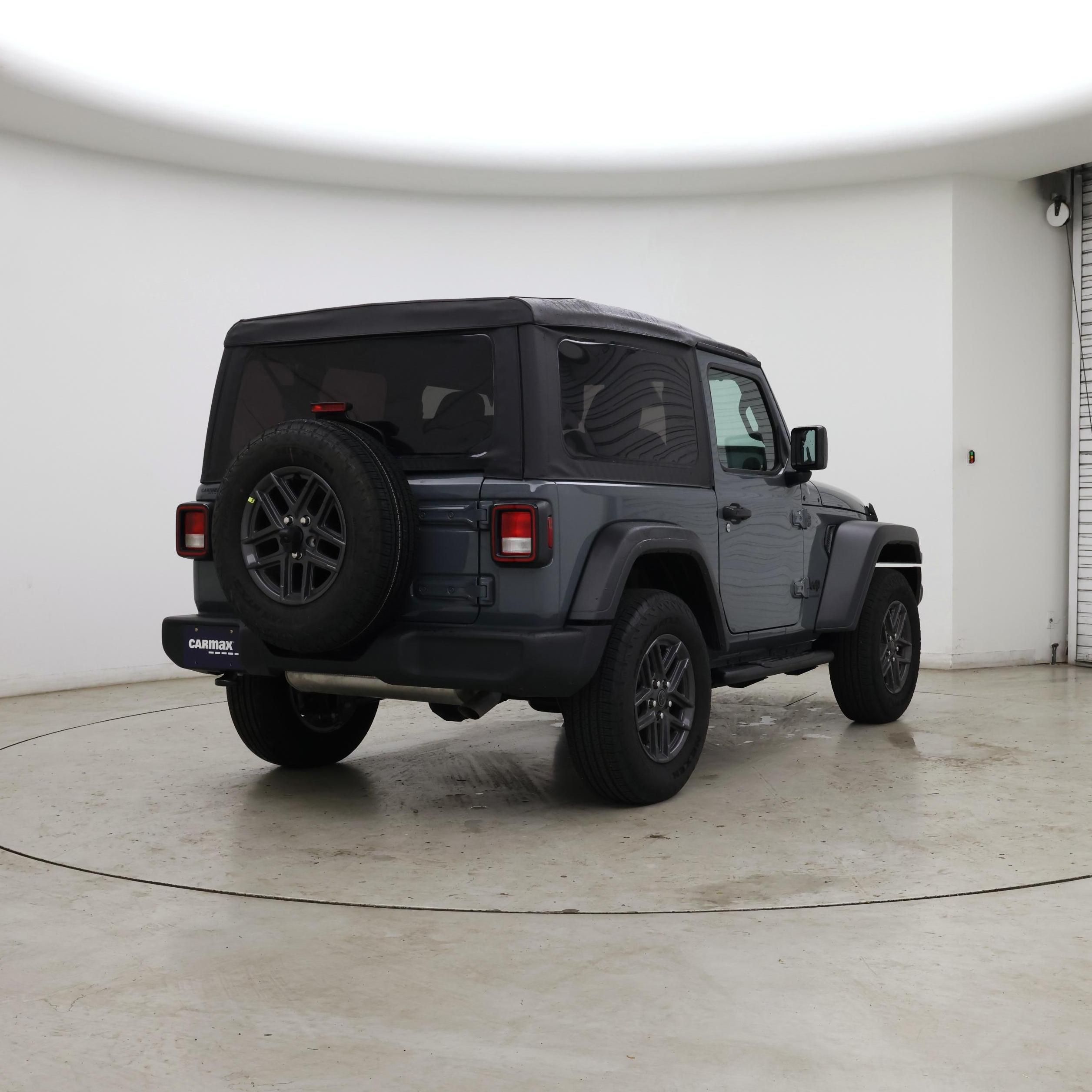 Thumbnail: 2025 Jeep Wrangler - 8