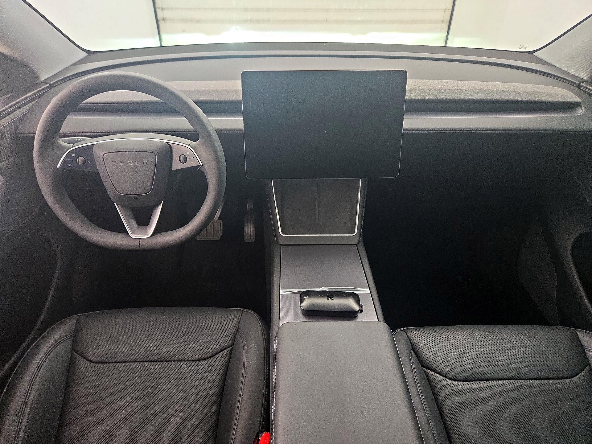 Thumbnail: 2026 Tesla Model Y - 9