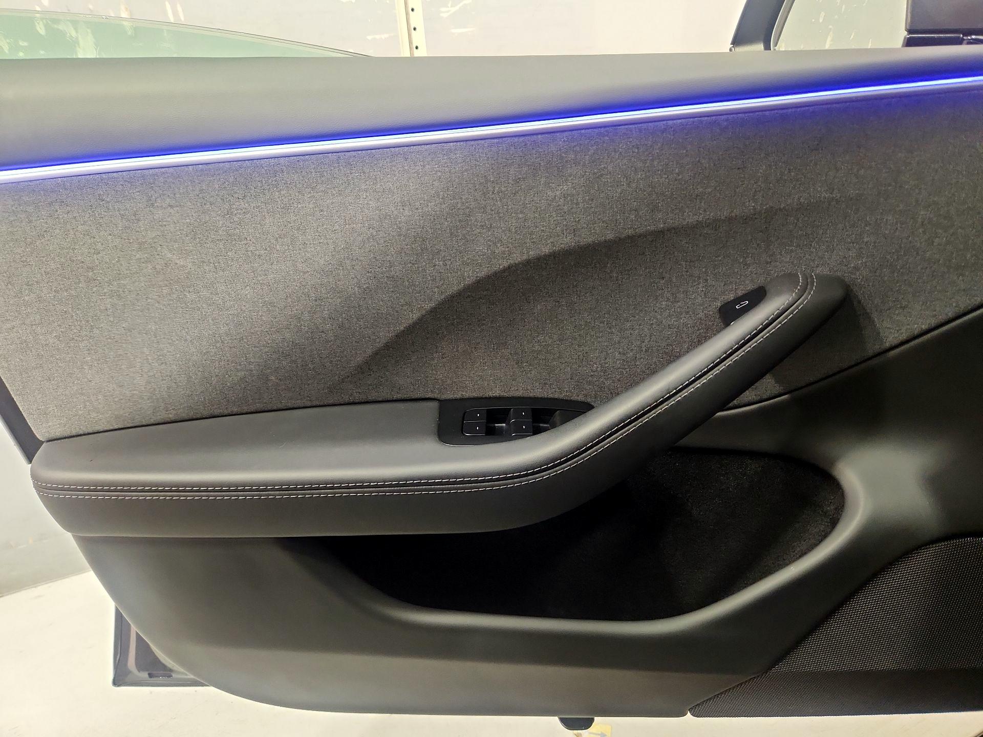 Thumbnail: 2024 Tesla Model 3 - 12