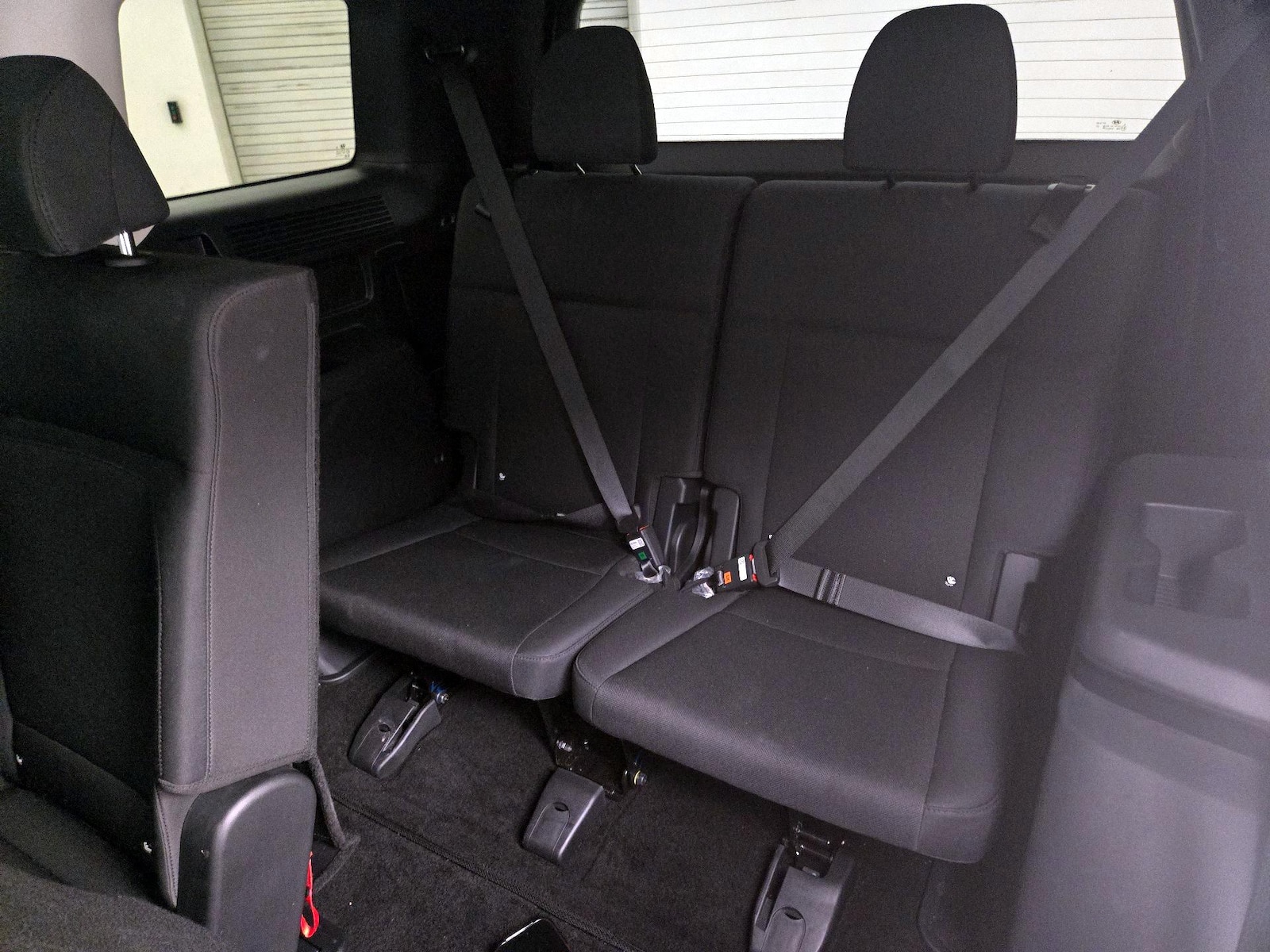 2025 Hyundai Santa Fe SE - Photo 21