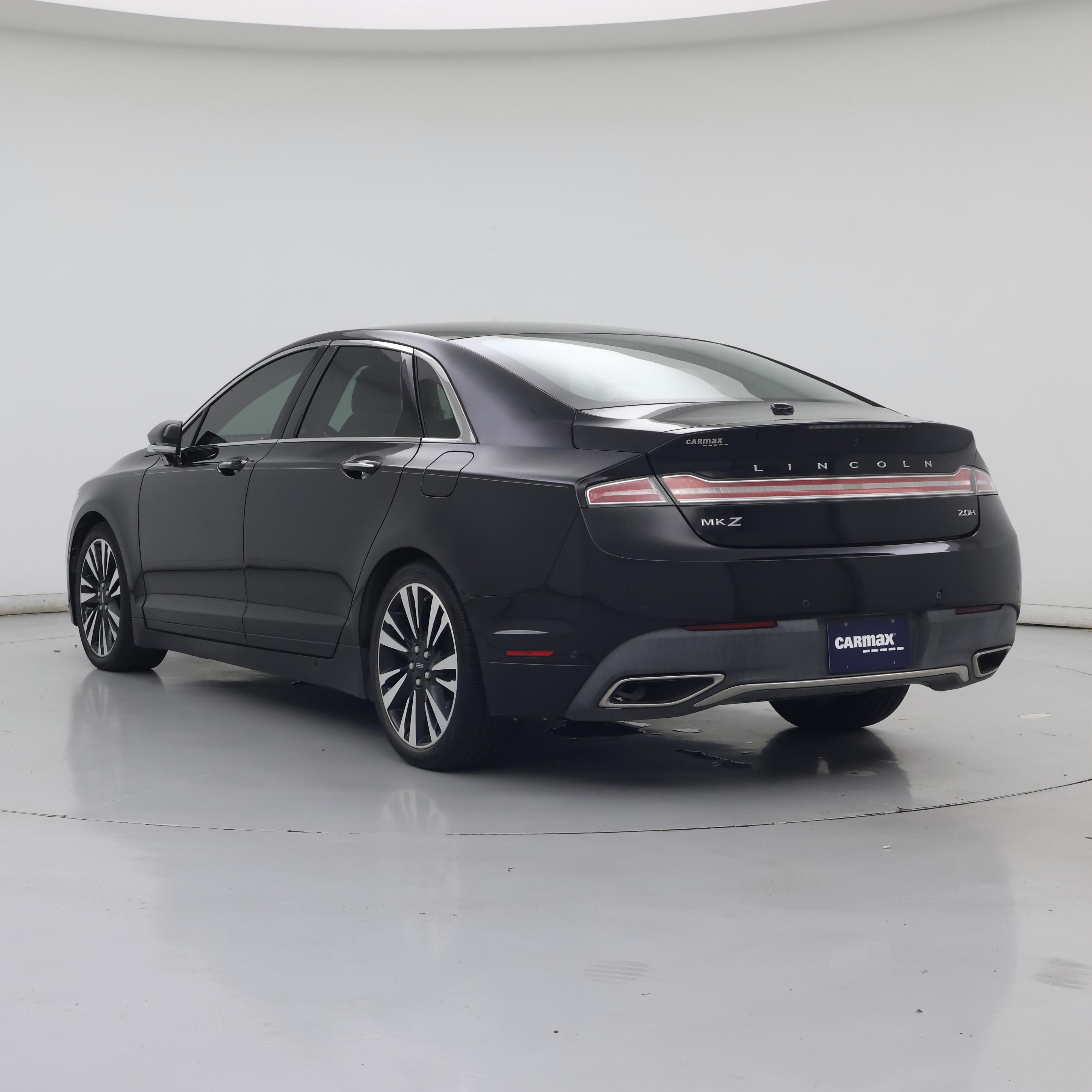 Thumbnail: 2017 Lincoln MKZ - 2