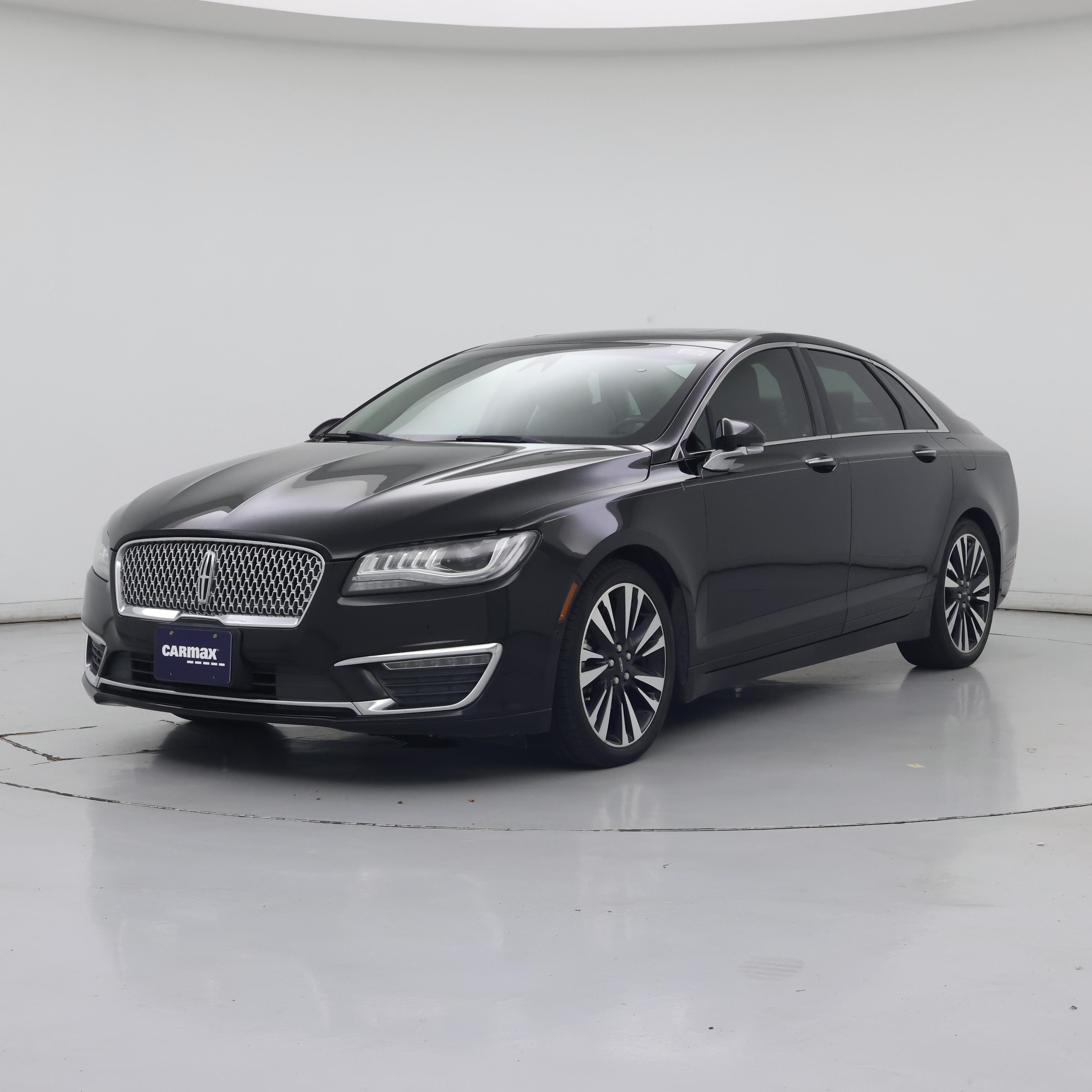 Thumbnail: 2017 Lincoln MKZ - 4