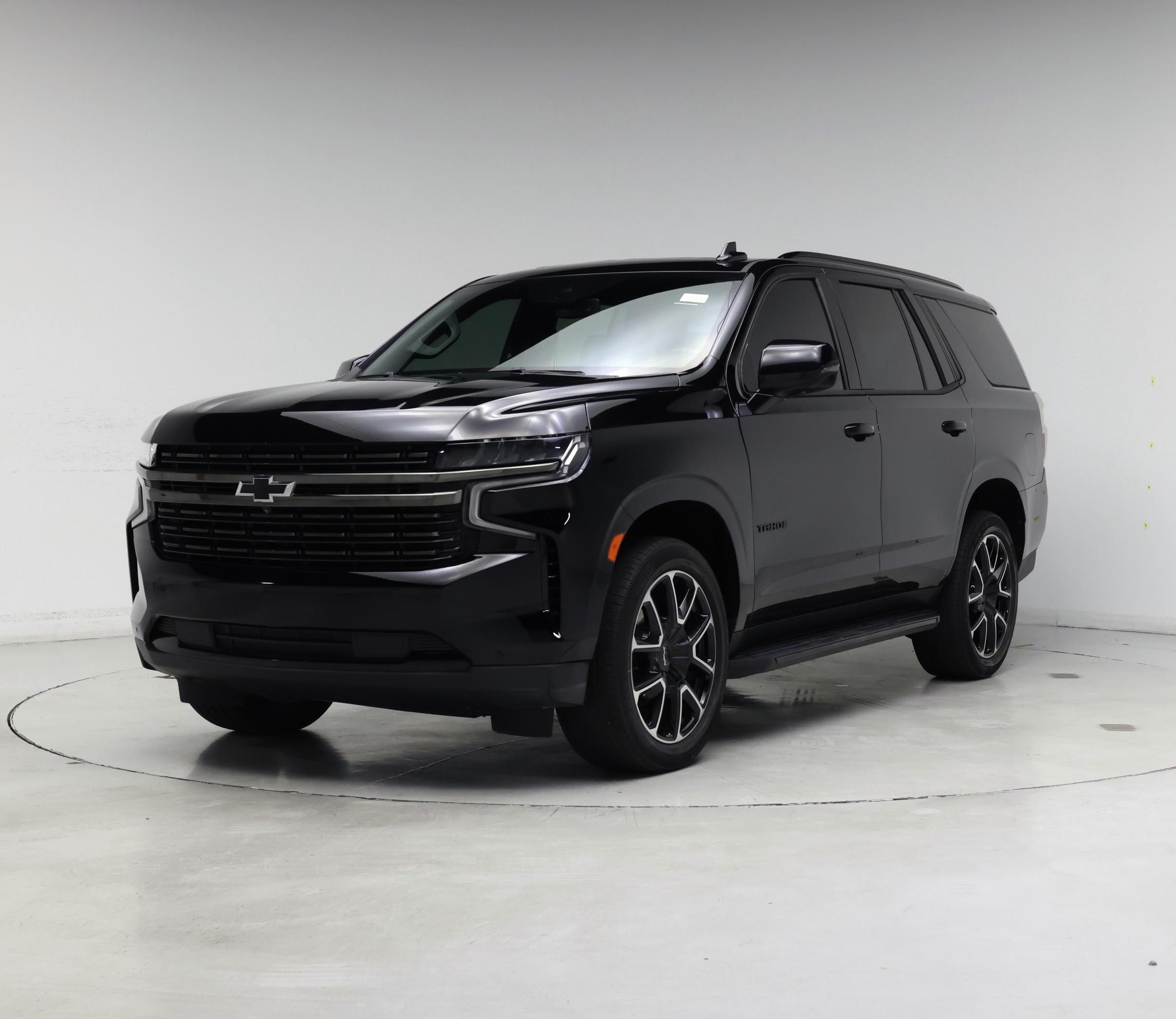 Thumbnail: 2021 Chevrolet Tahoe - 4