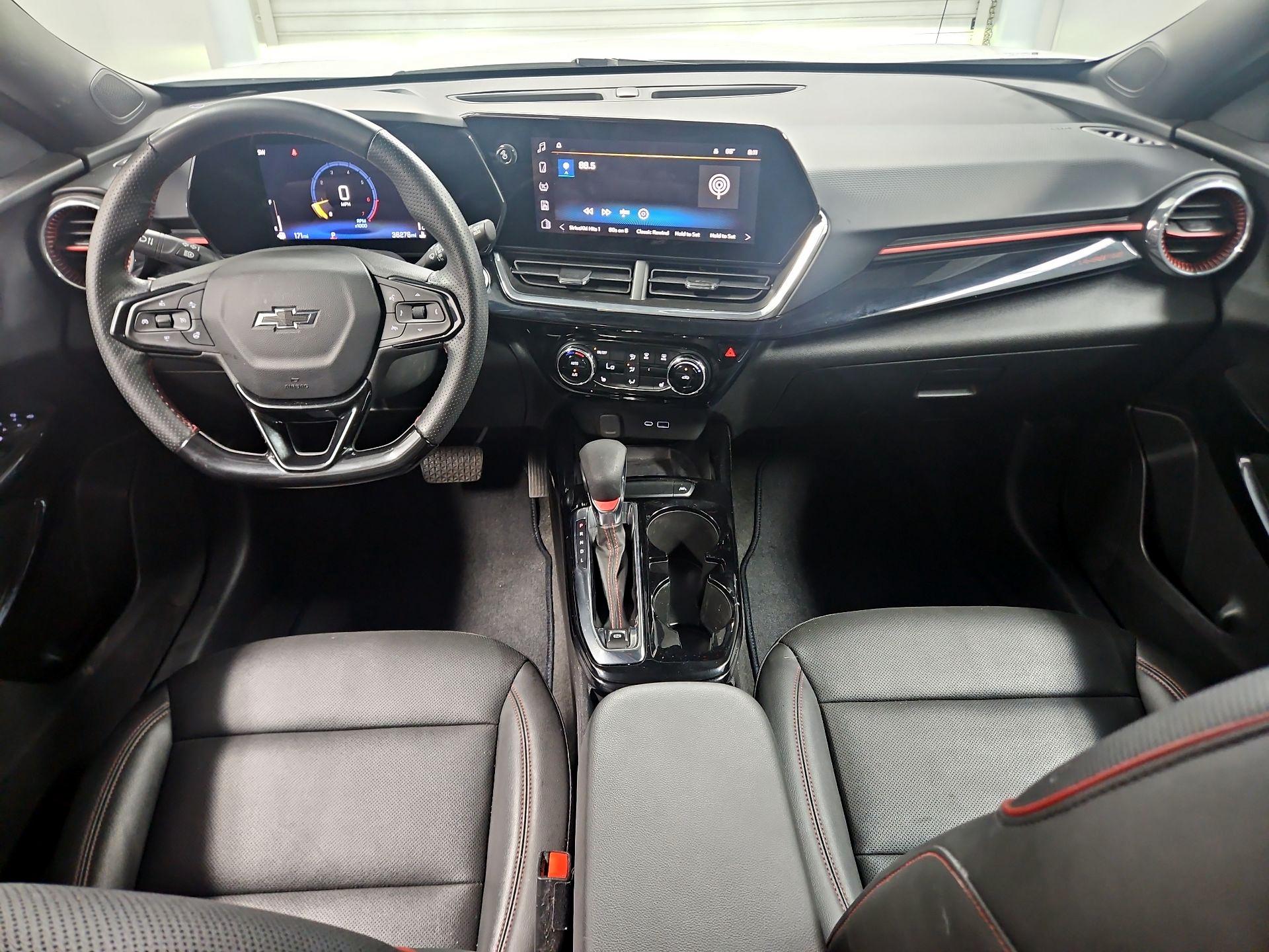 Thumbnail: 2025 Chevrolet Trax - 9