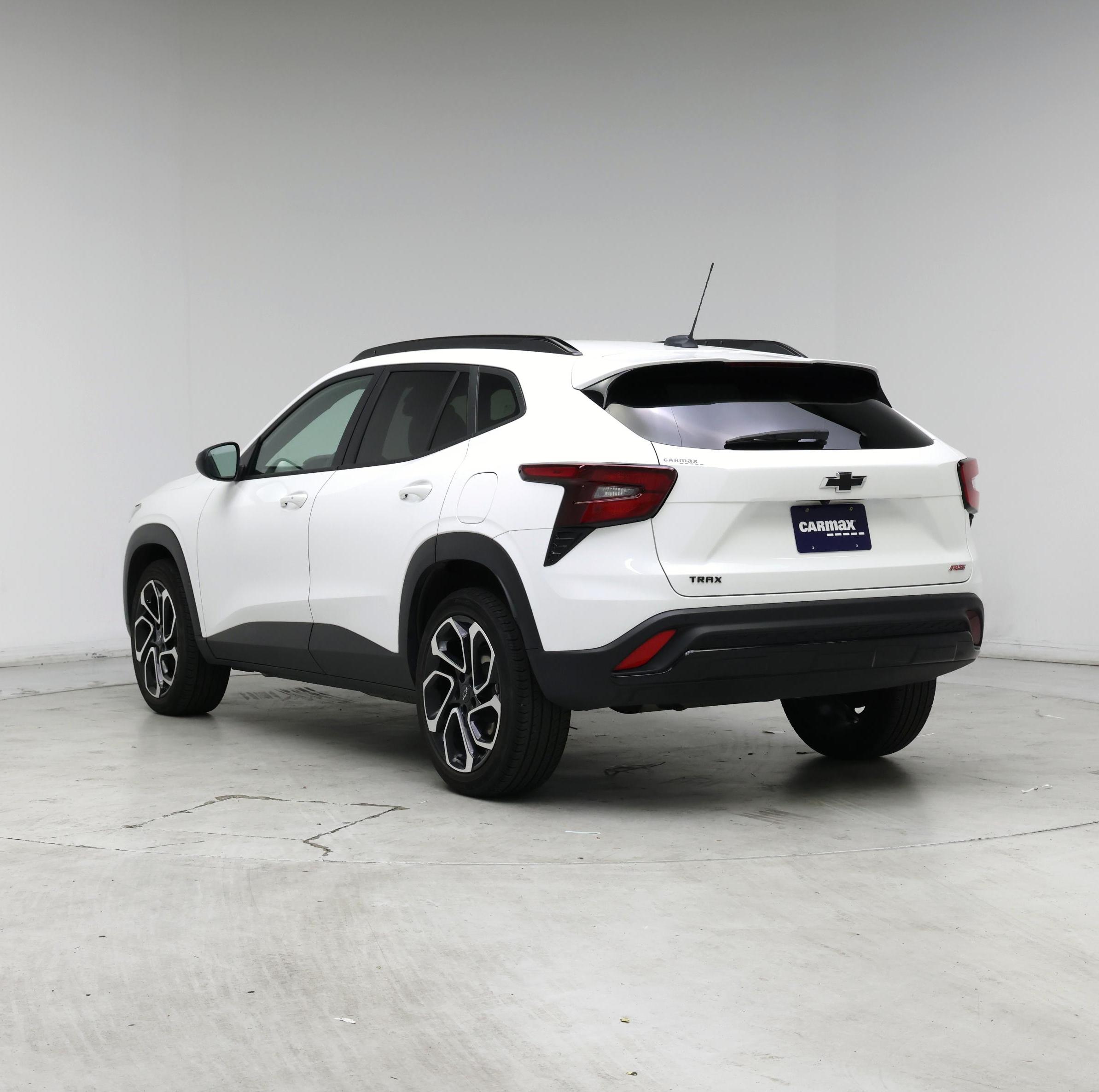 Thumbnail: 2025 Chevrolet Trax - 2