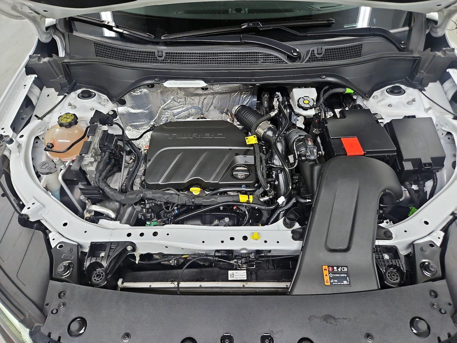 2025 Chevrolet Trax RS - Photo 24