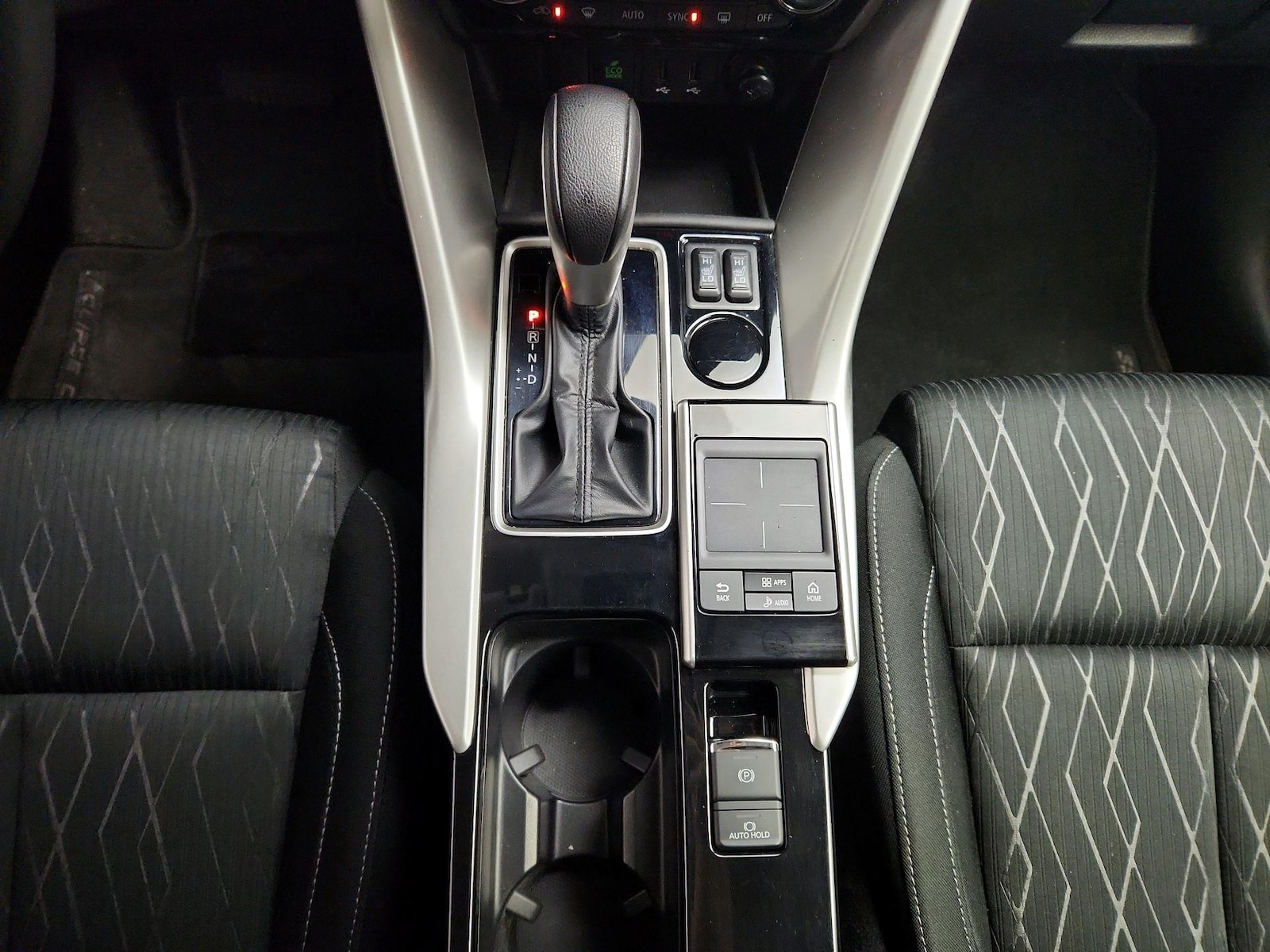 2020 Mitsubishi Eclipse Cross SE - Photo 18