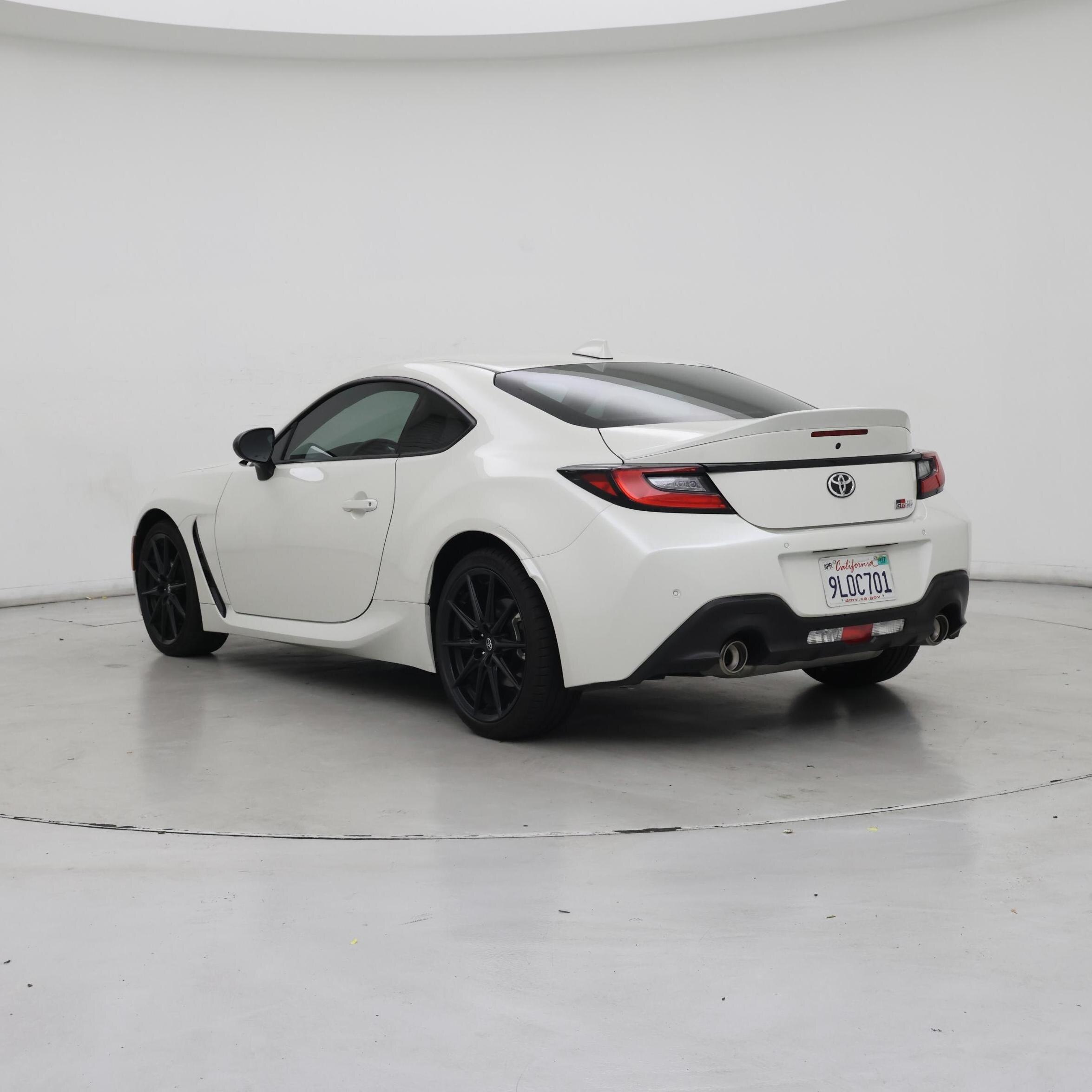 Thumbnail: 2024 Toyota GR86 - 2