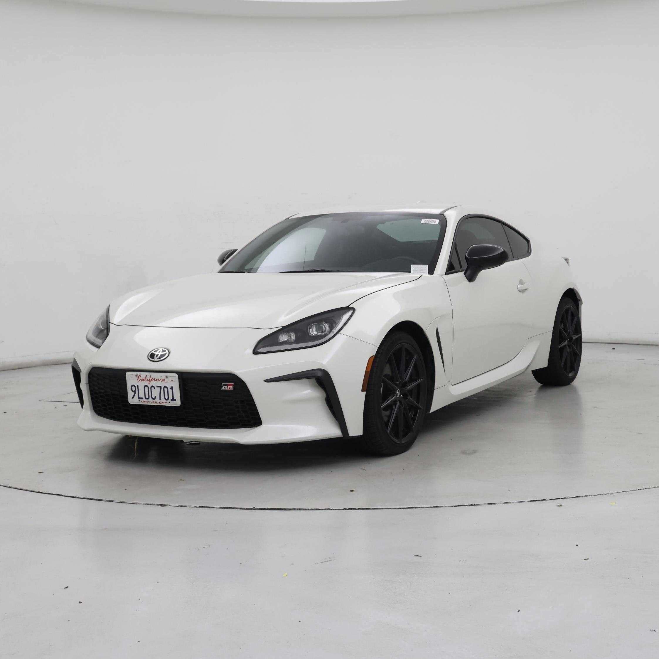 Thumbnail: 2024 Toyota GR86 - 4