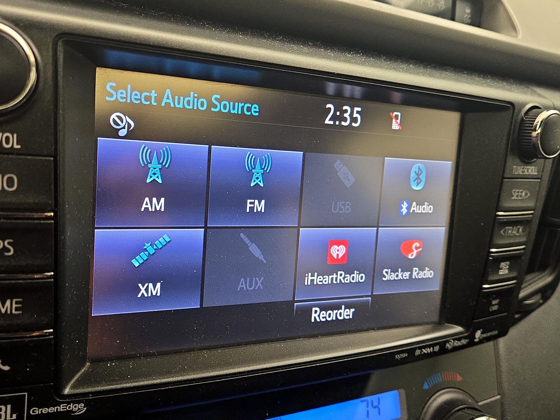 Thumbnail: 2018 Toyota RAV4 - 15