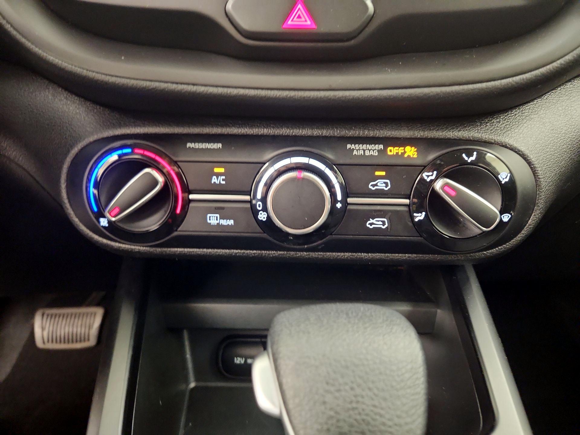 Thumbnail: 2023 Kia Soul - 16