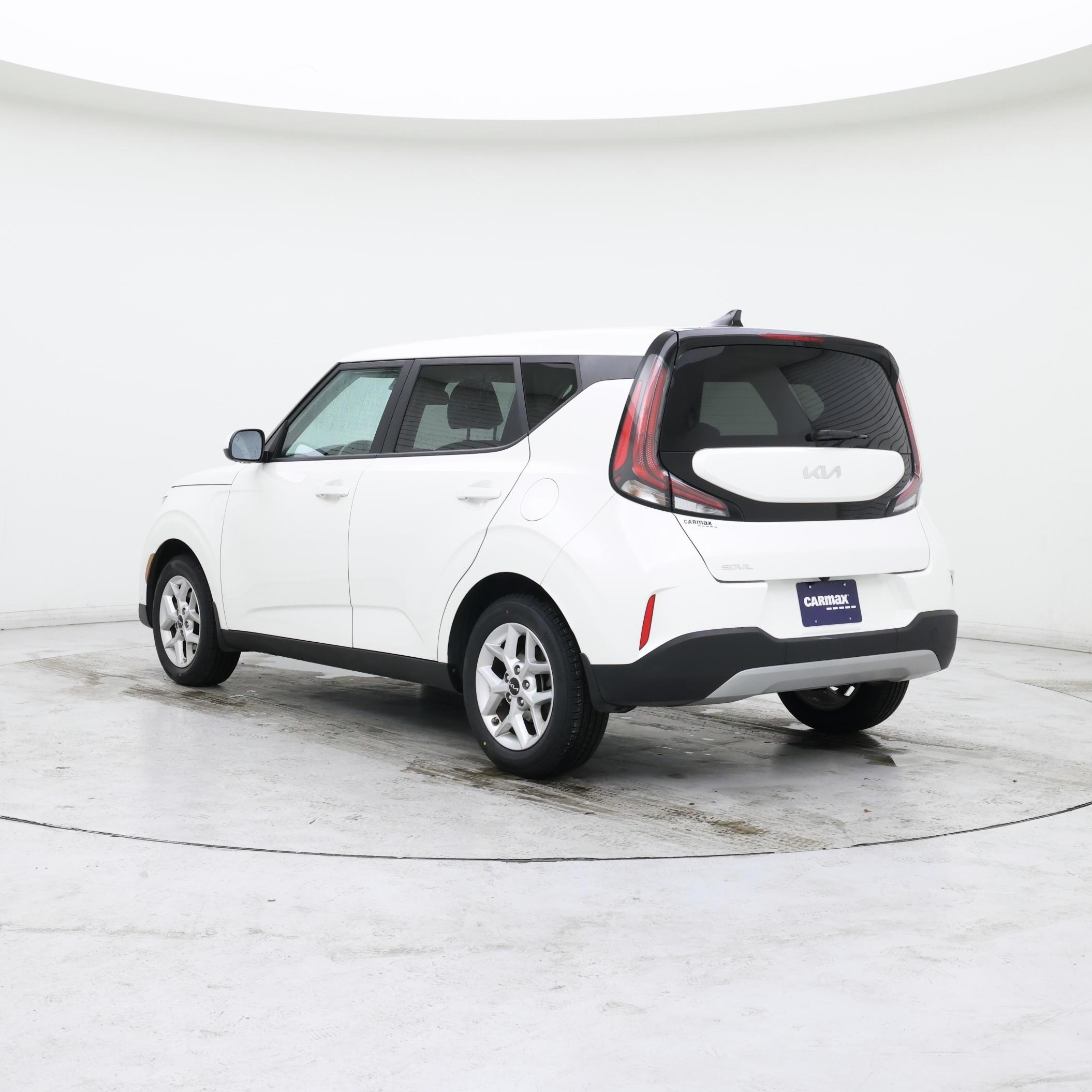 Thumbnail: 2023 Kia Soul - 2
