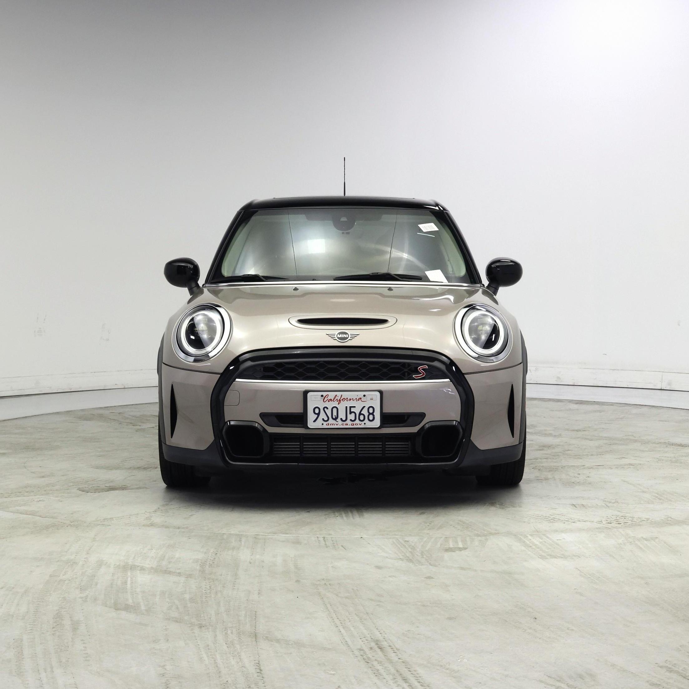 Thumbnail: 2022 MINI Cooper Hardtop - 5