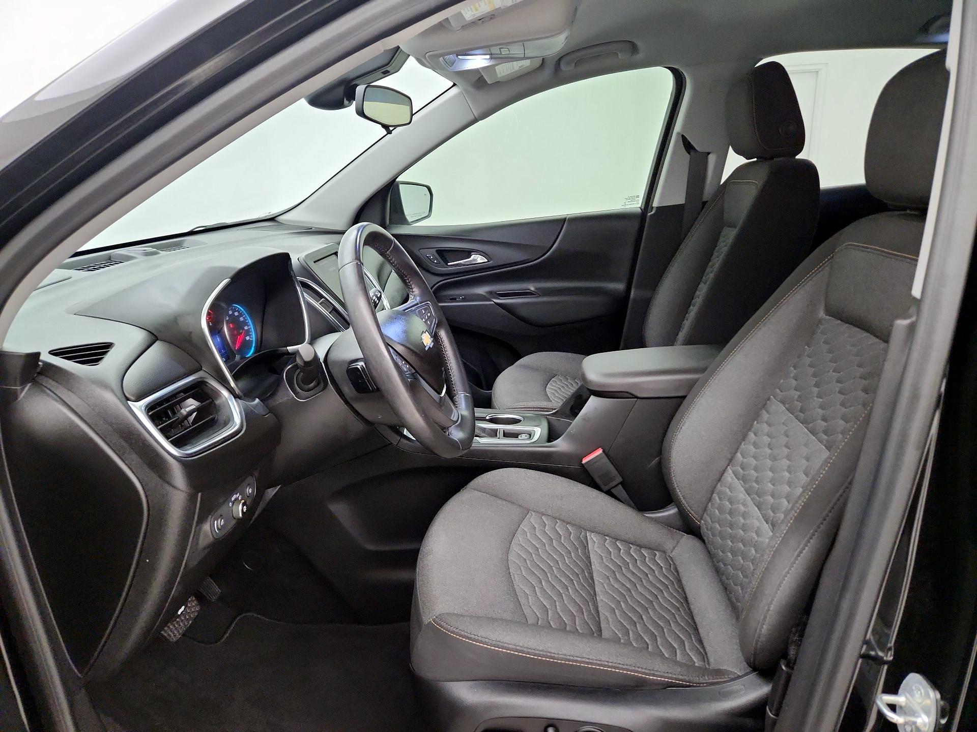 Thumbnail: 2020 Chevrolet Equinox - 11