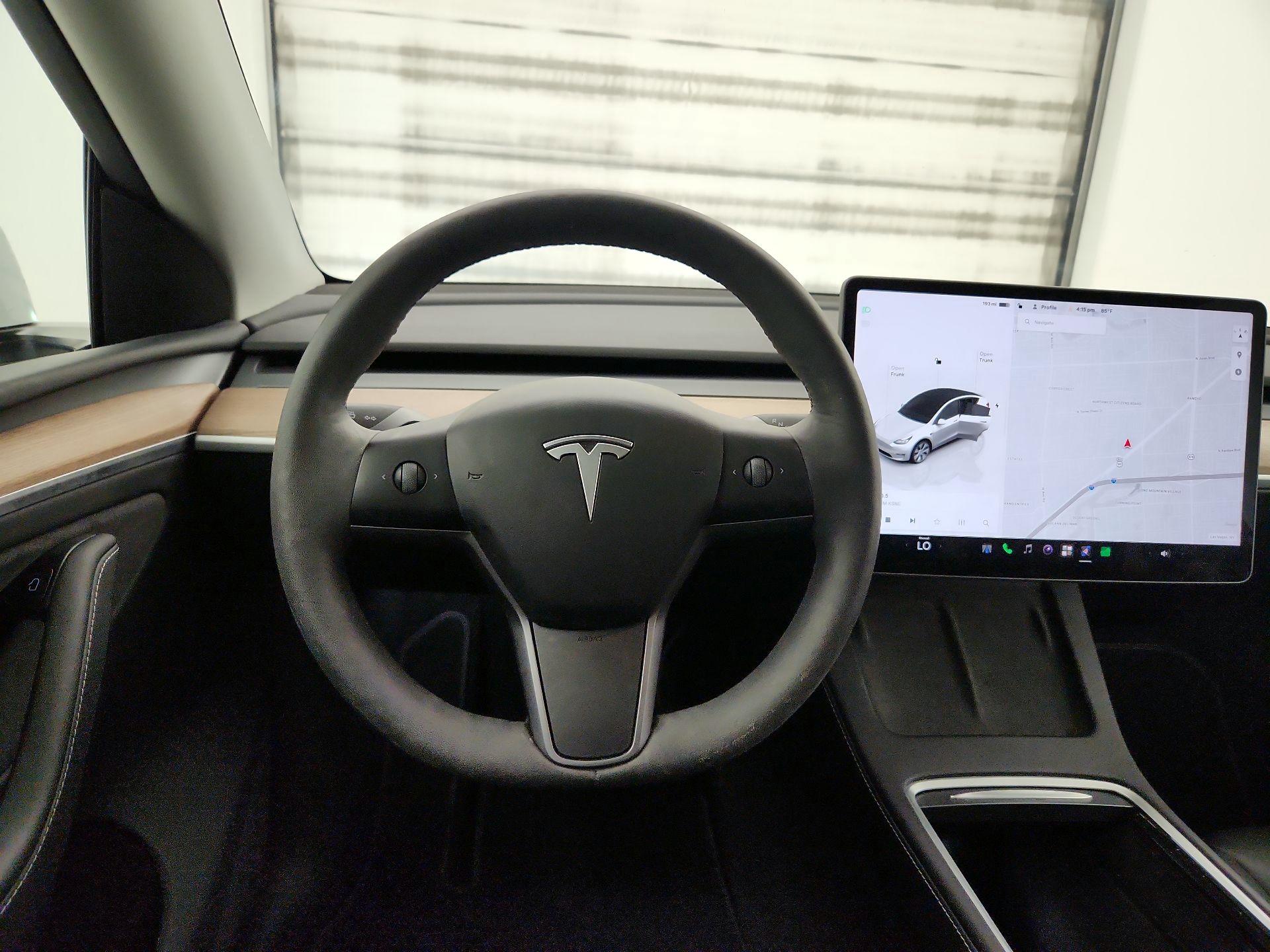 Thumbnail: 2024 Tesla Model Y - 10