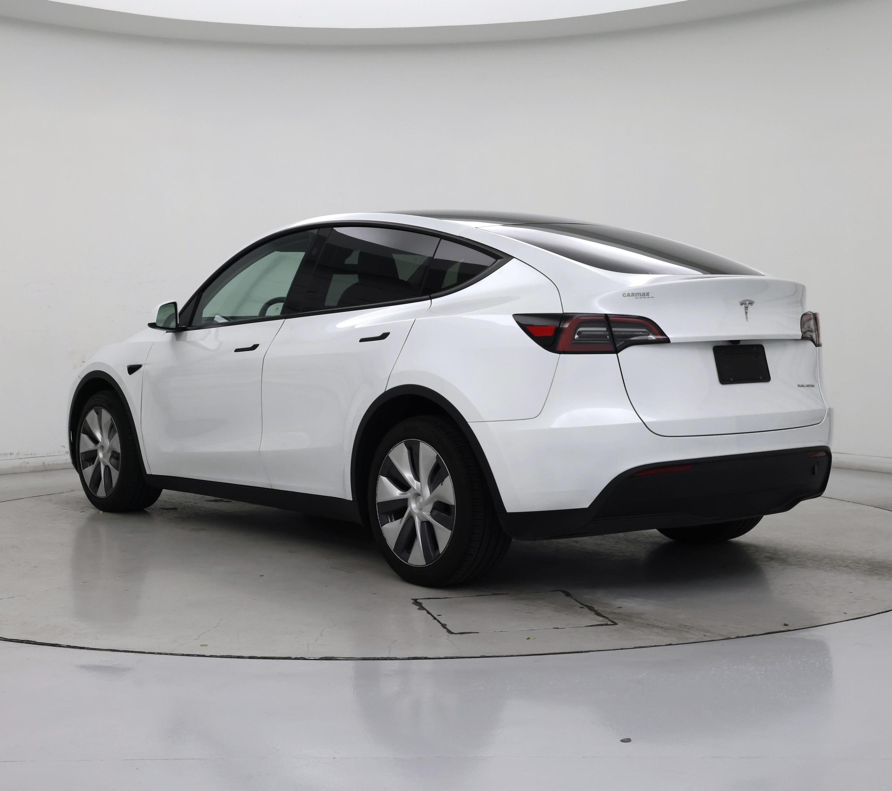 Thumbnail: 2024 Tesla Model Y - 2
