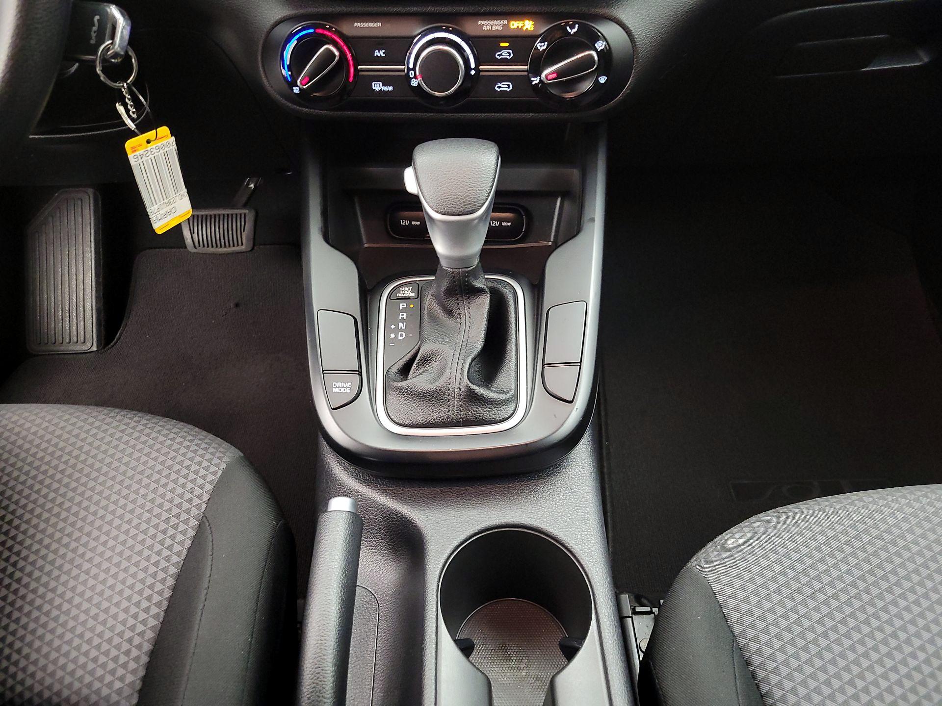 Thumbnail: 2023 Kia Soul - 17
