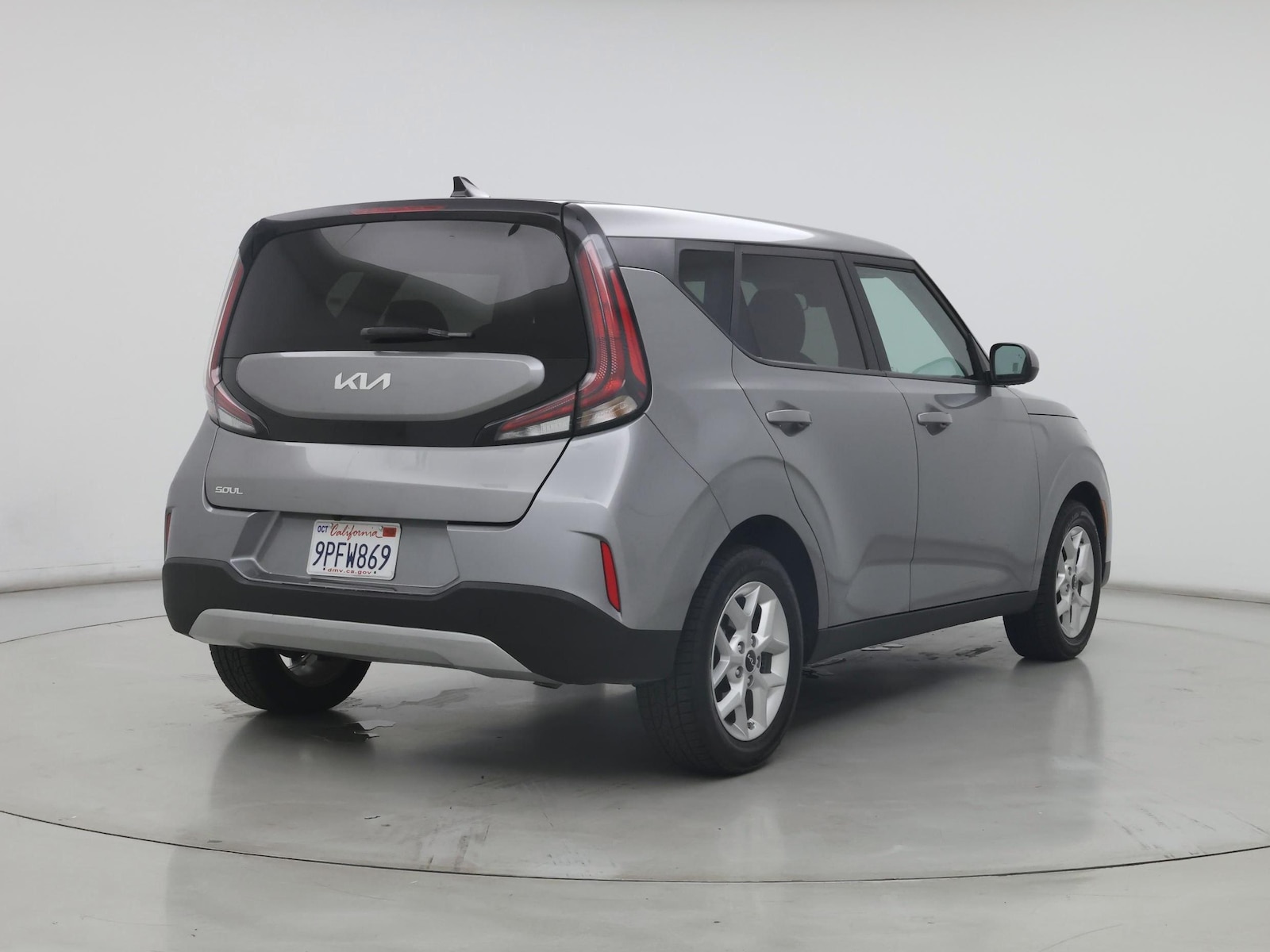 2023 Kia Soul LX - Photo 9