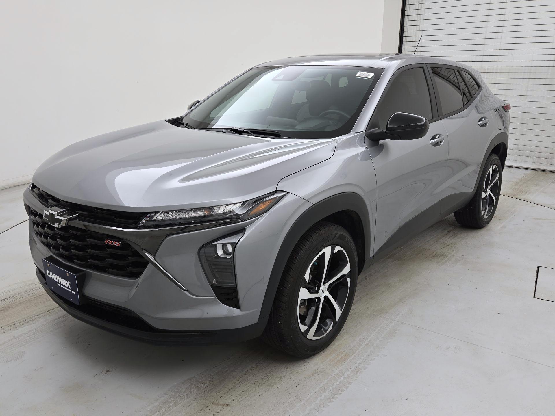 Thumbnail: 2024 Chevrolet Trax - 3